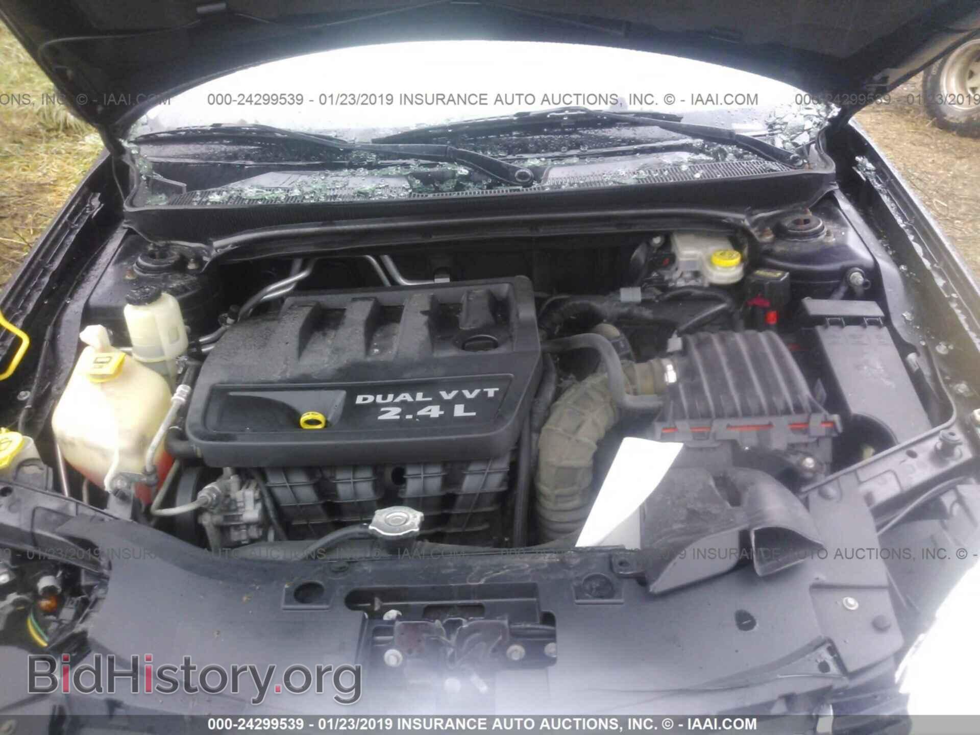2012 CHRYSLER 200 - VIN: 1C3CCBBB1CN278139 - Фото 10