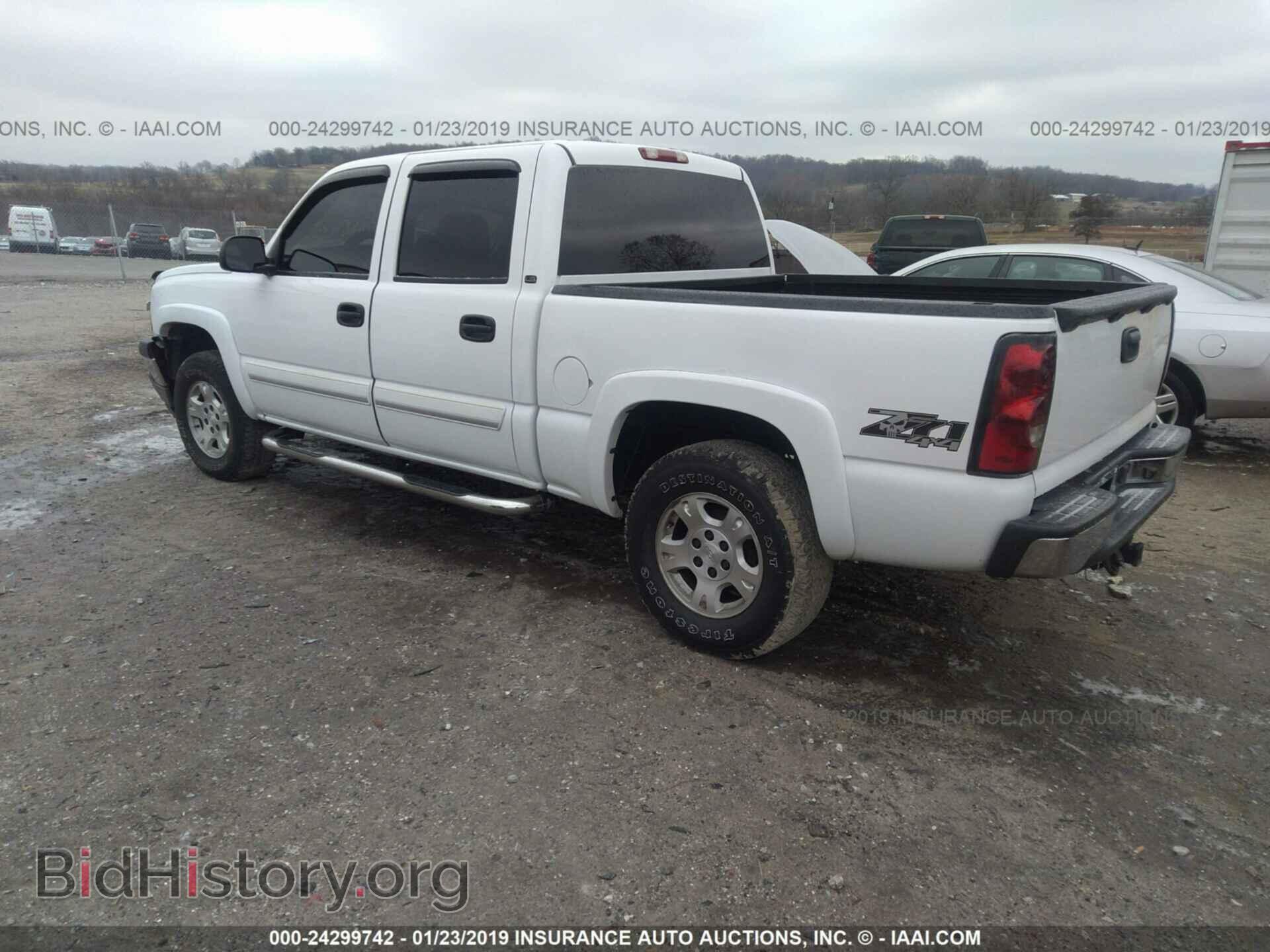 2005 CHEVROLET SILVERADO - VIN: 2GCEK13T851101729 - Фото 3
