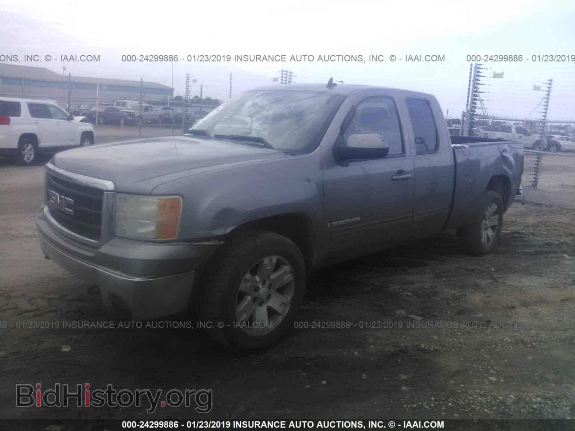 2007 GMC NEW SIERRA - VIN: 1GTEC19037Z576385 - Фото 2