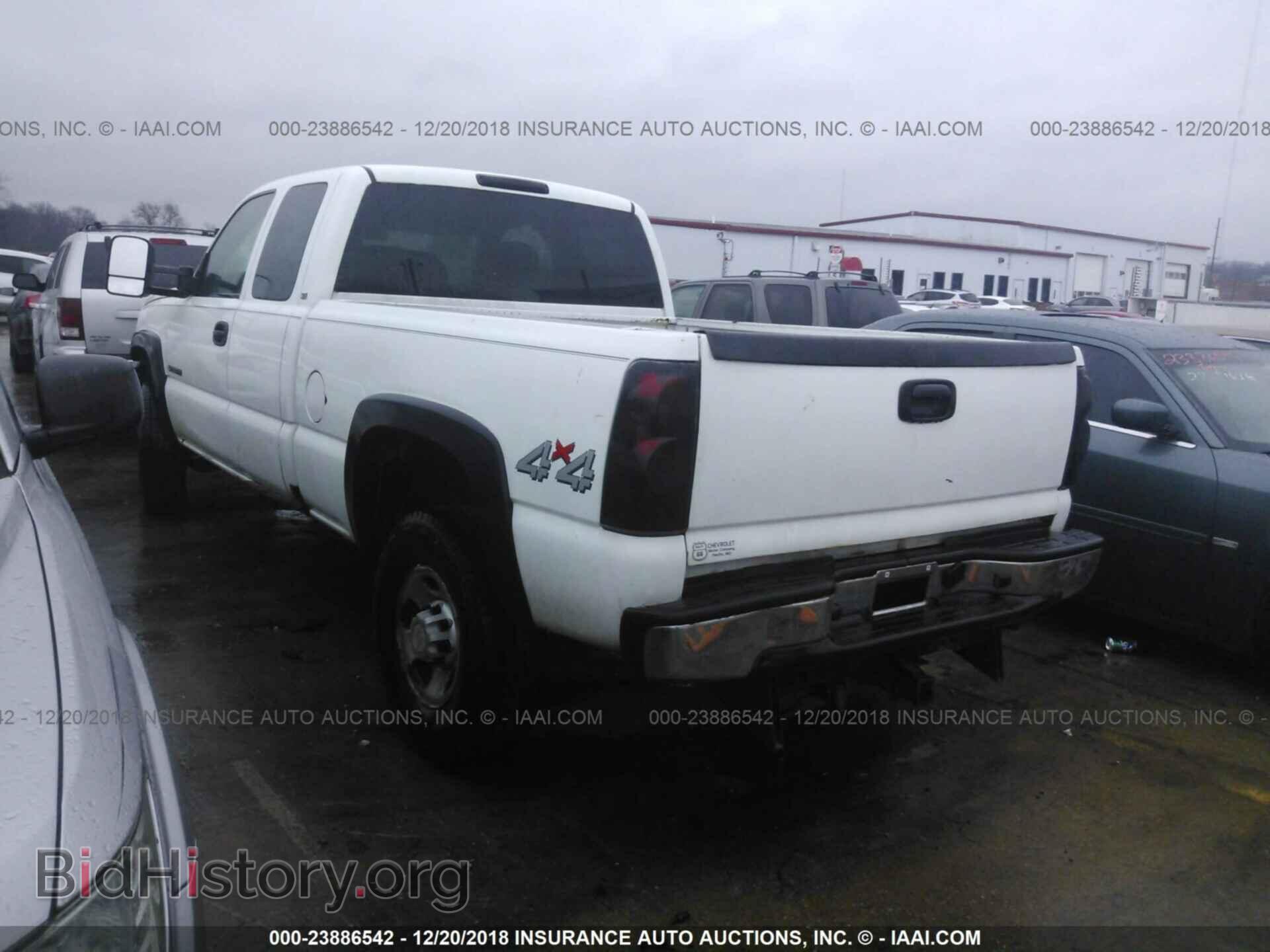 2005 CHEVROLET SILVERADO - VIN: 1GCHK29U65E309738 - Фото 3