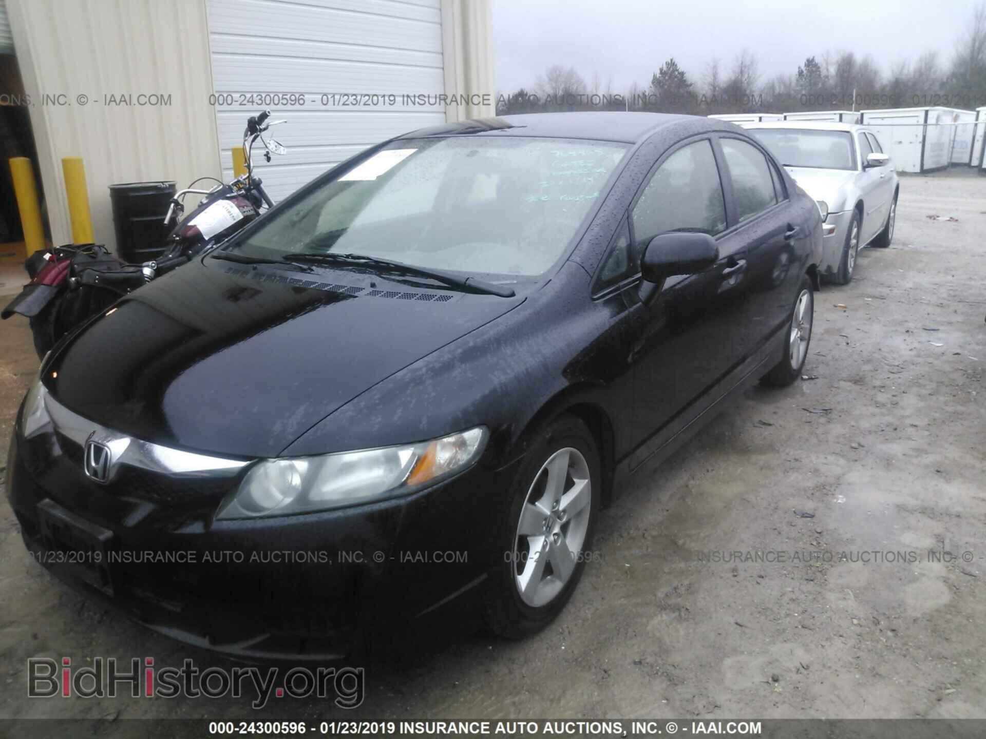 2011 HONDA CIVIC - VIN: 19XFA1F68BE037803 - Photo 2