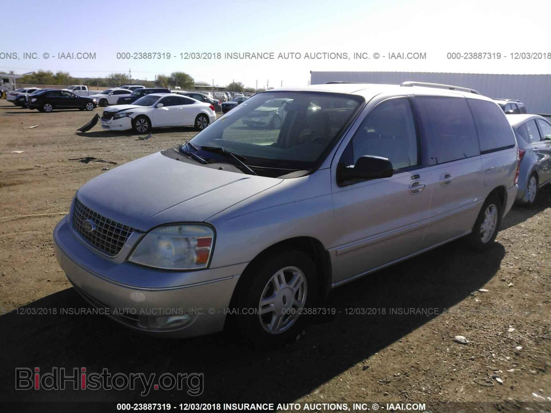2005 FORD FREESTAR - VIN: 2FMZA522X5BA42399 - Фото 2