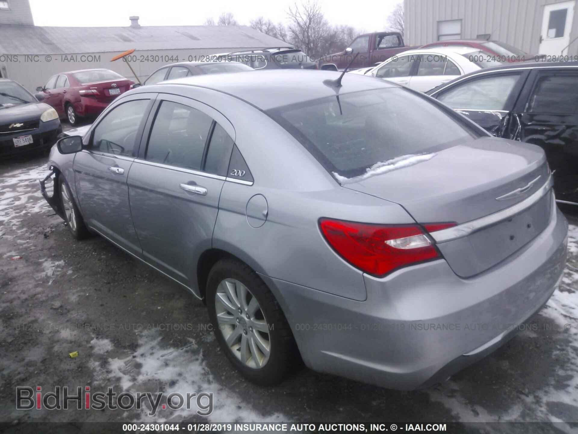 2013 CHRYSLER 200 - VIN: 1C3CCBCG8DN583231 - Фото 3