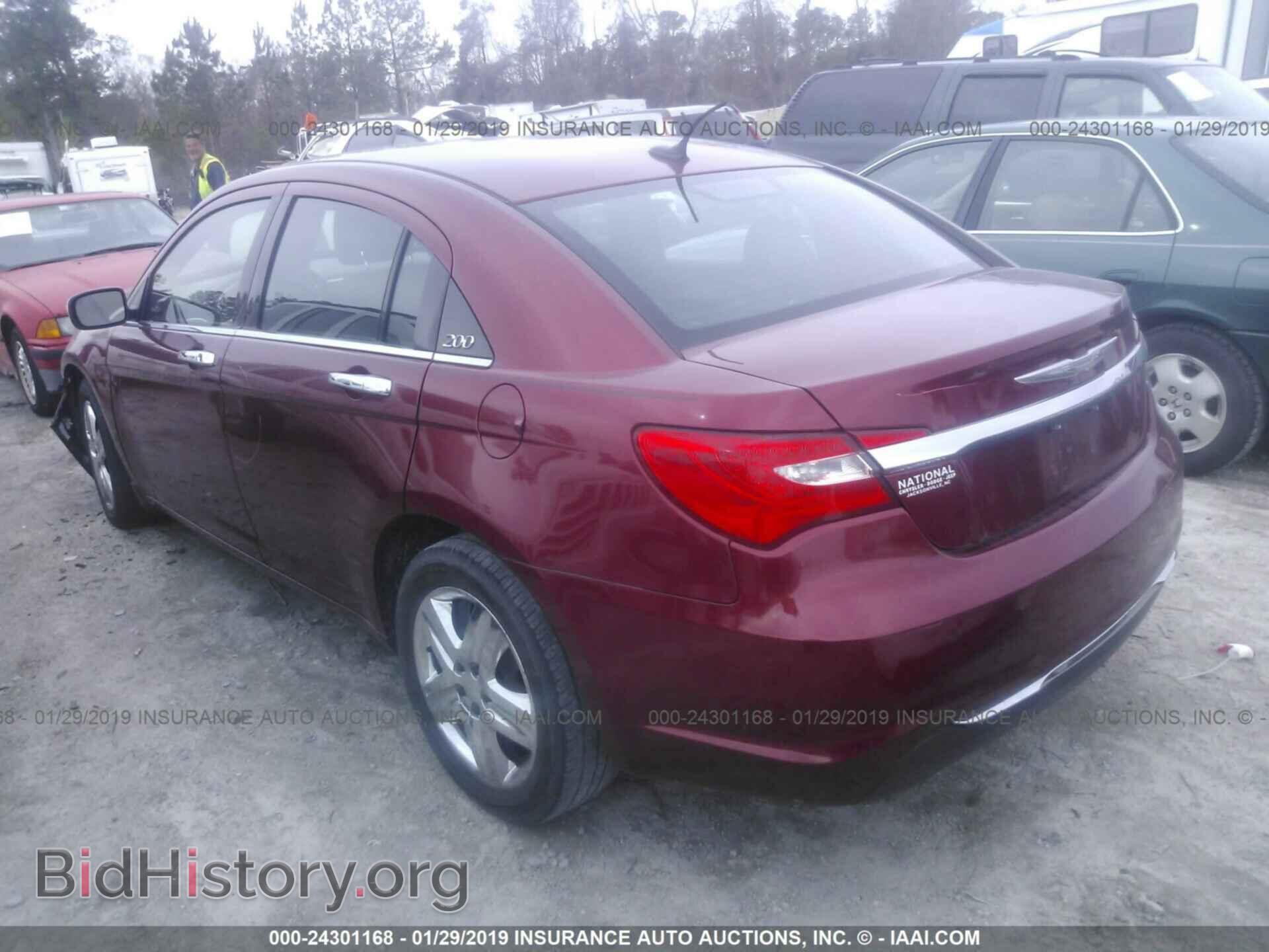 2013 CHRYSLER 200 - VIN: 1C3CCBAB5DN561162 - Фото 3