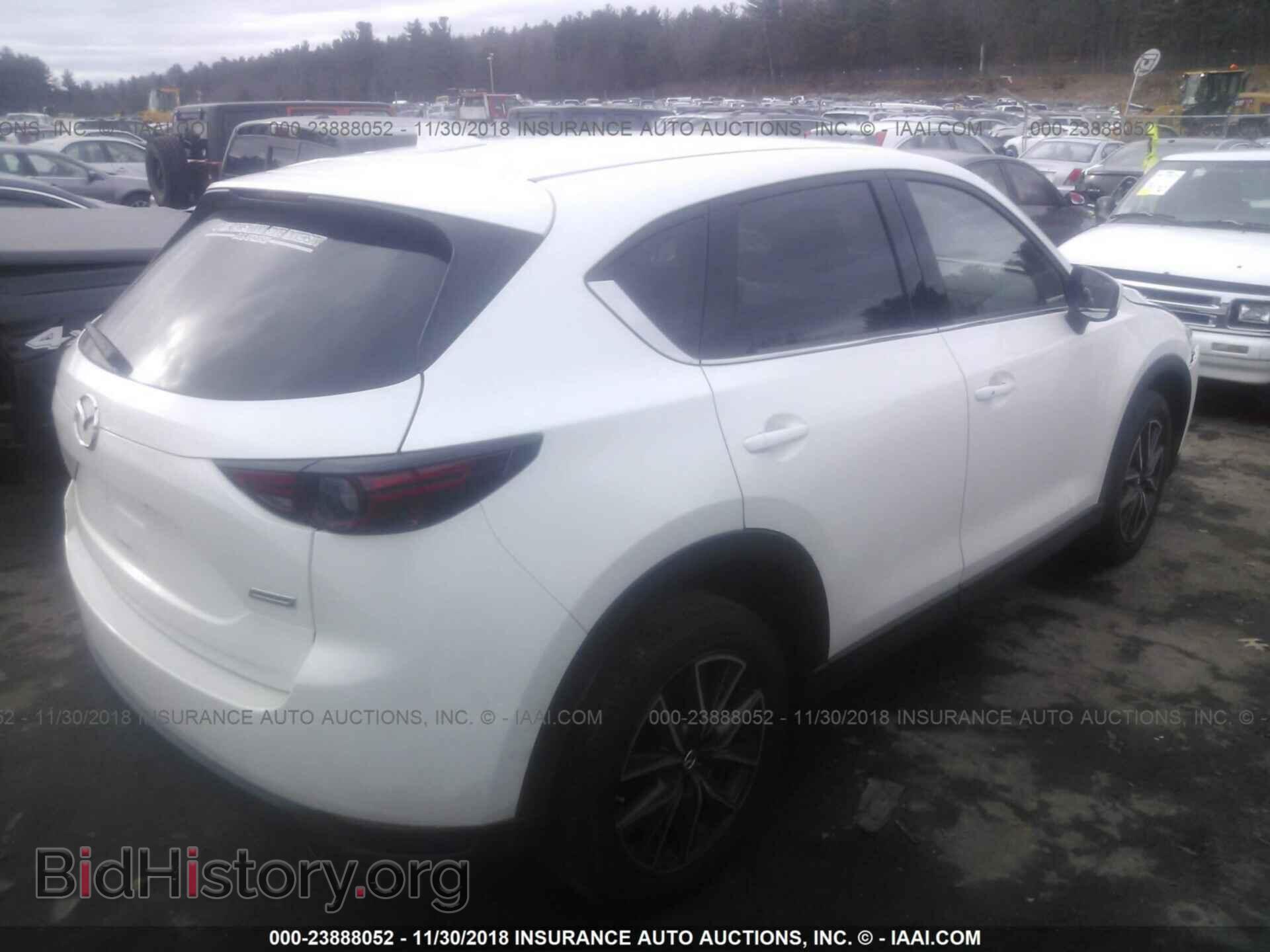2017 MAZDA CX-5 - VIN: JM3KFBDL8H0122471 - Photo 4