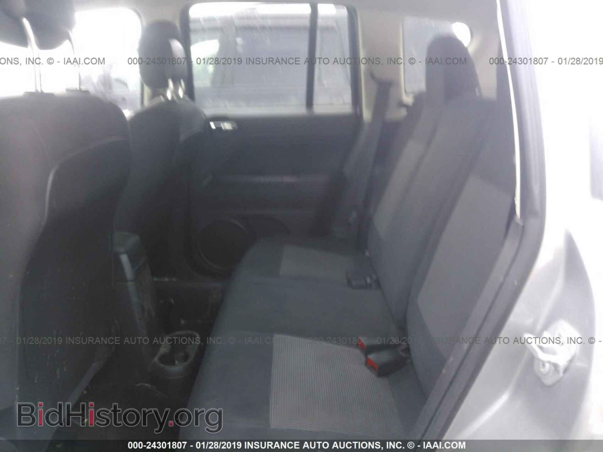 2015 JEEP COMPASS - VIN: 1C4NJDBBXFD114212 - Фото 8
