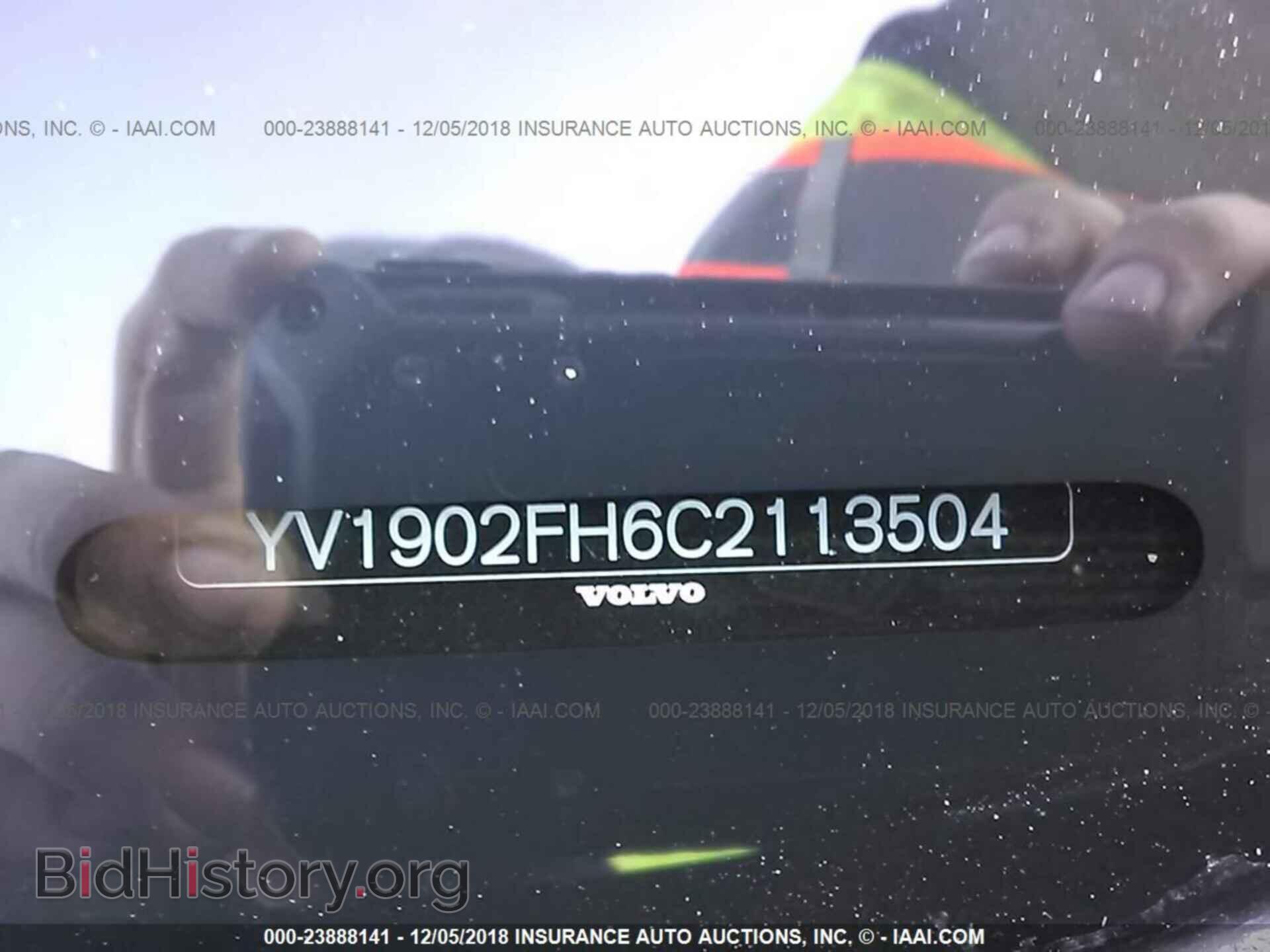 2012 VOLVO S60 - VIN: YV1902FH6C2113504 - Фото 9