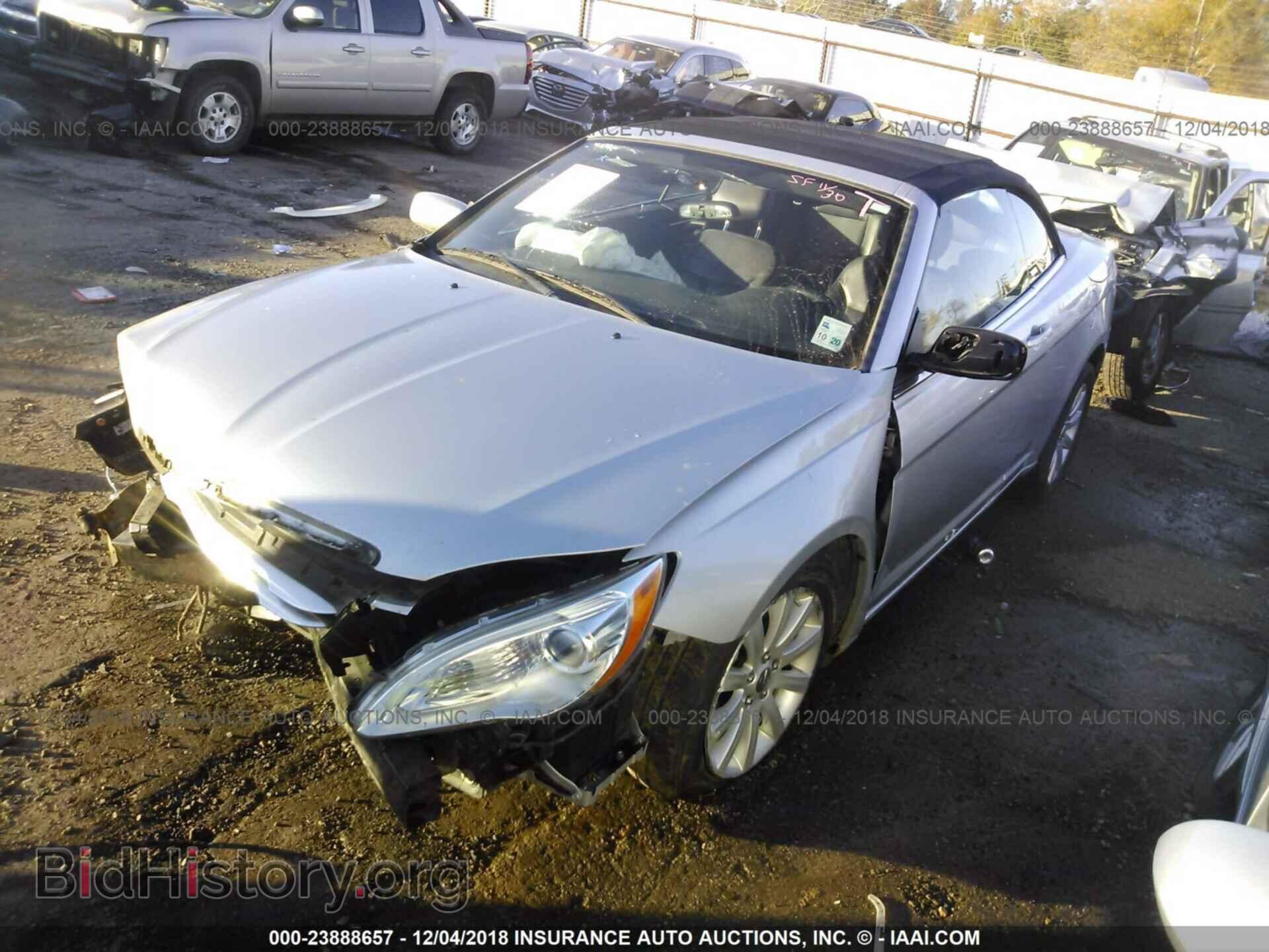 2012 CHRYSLER 200 - VIN: 1C3BCBEB5CN119583 - Photo 2