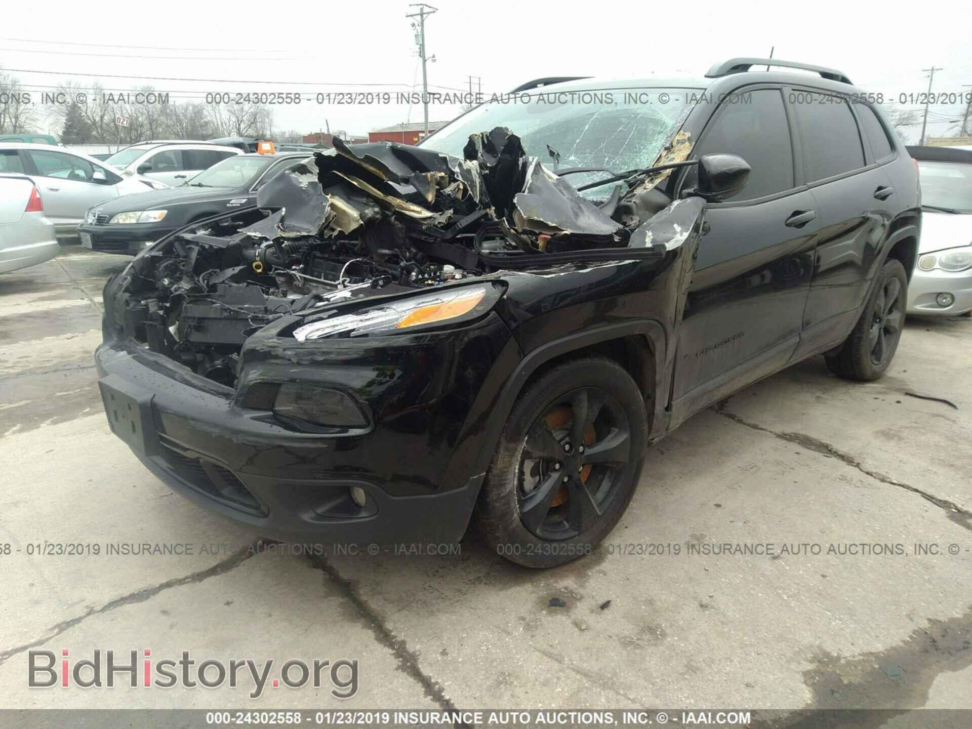 2018 JEEP CHEROKEE - VIN: 1C4PJLCB0JD556930 - Фото 2