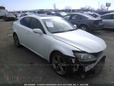 2011 Lexus IS, белый — VIN JTHBF5C28B5138309, IAAI