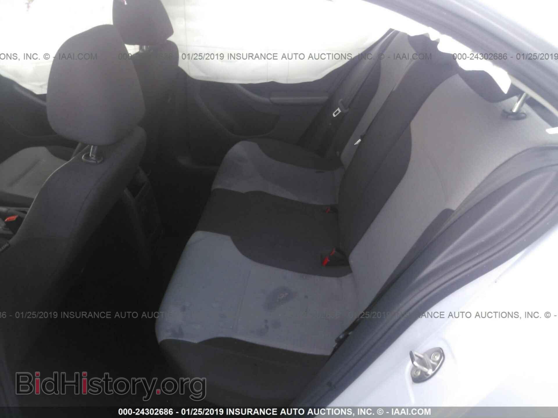 2017 VOLKSWAGEN JETTA - VIN: 3VW2B7AJ2HM311910 - Фото 8