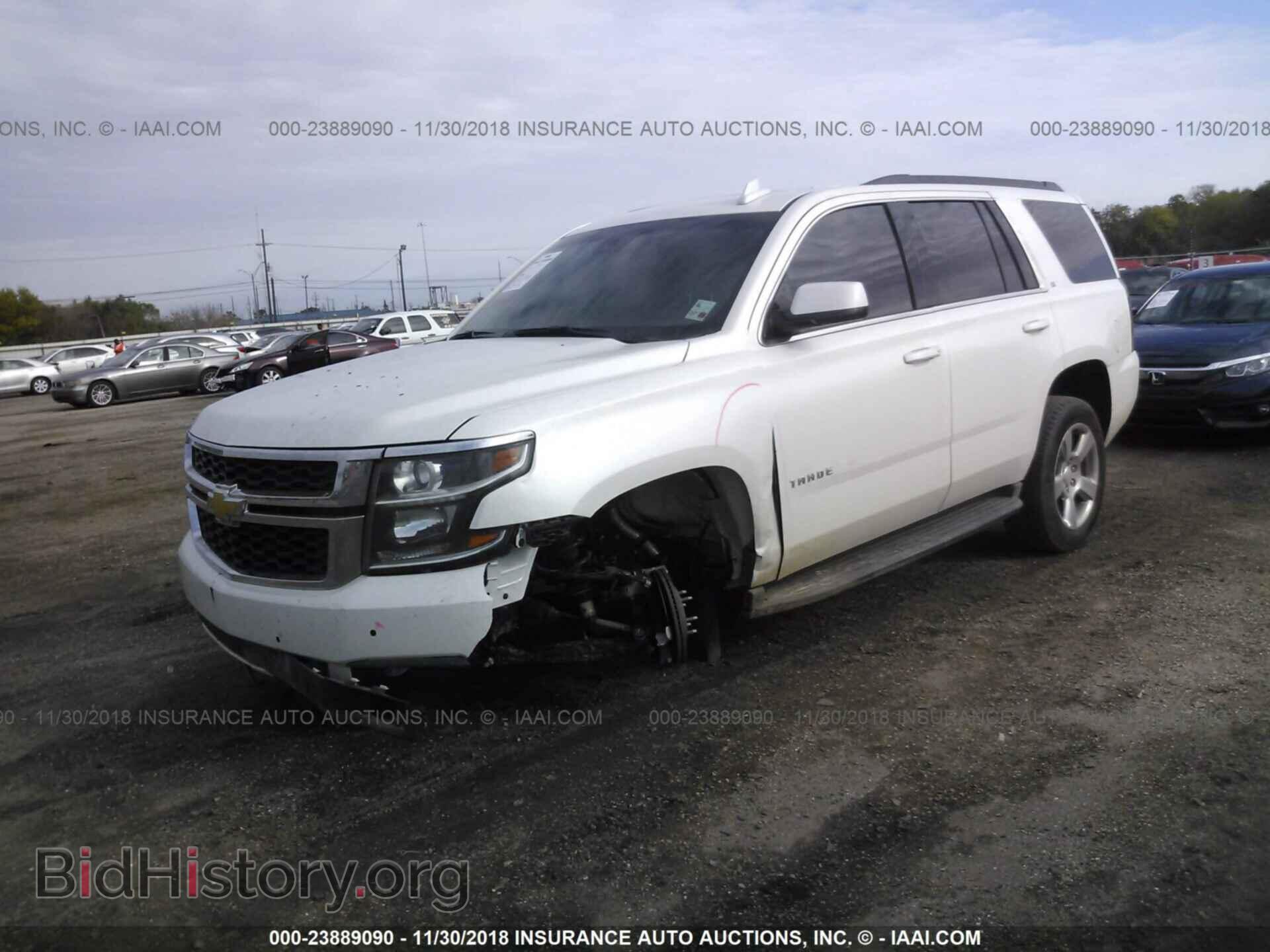 2017 CHEVROLET TAHOE - VIN: 1GNSCBKC3HR311083 - Фото 2