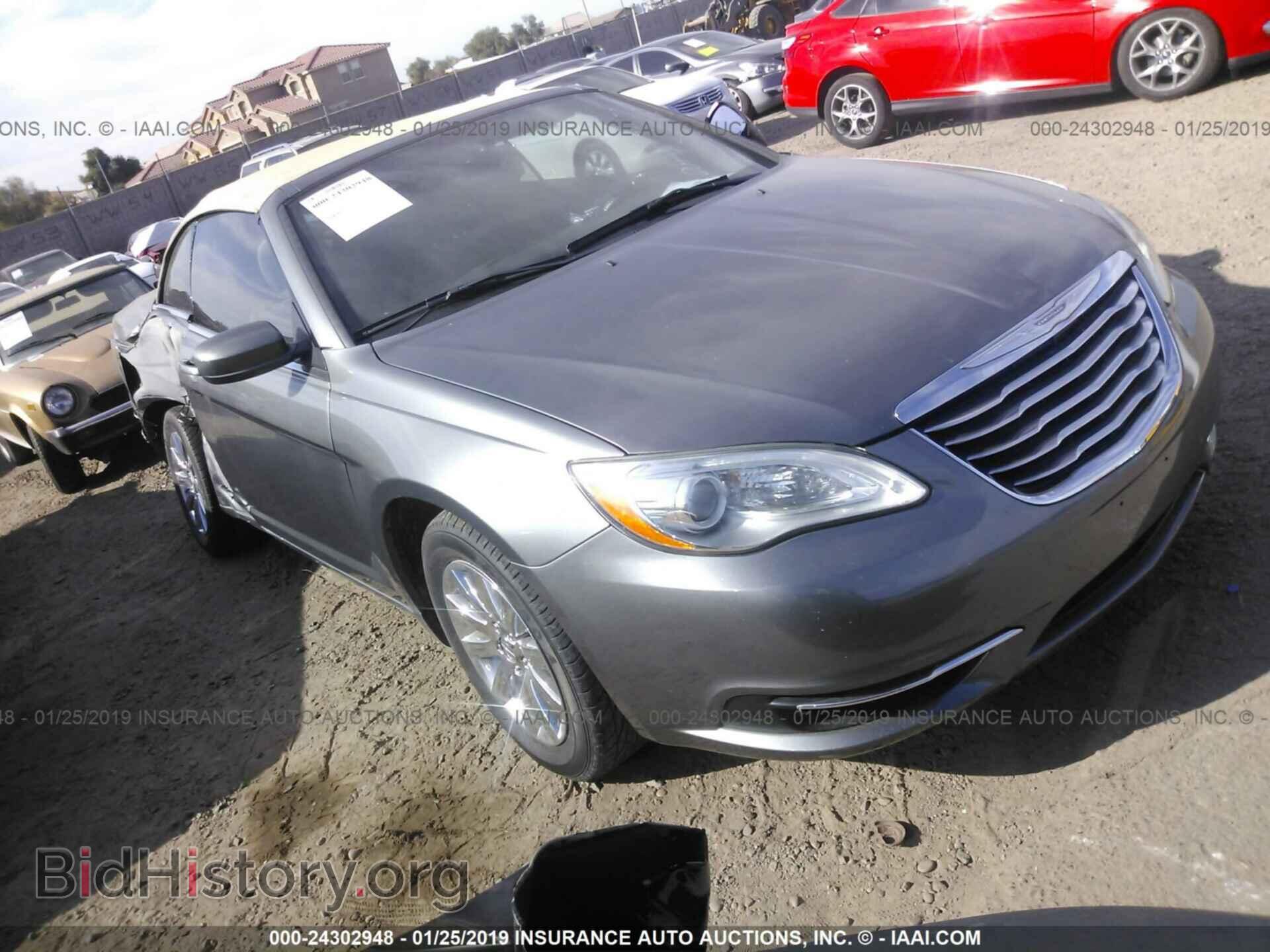 Photo 1C3BCBEBXDN526588 - CHRYSLER 200 2013