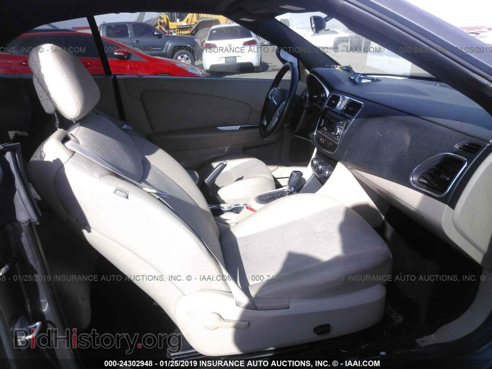 2013 CHRYSLER 200 - VIN: 1C3BCBEBXDN526588 - Photo 5