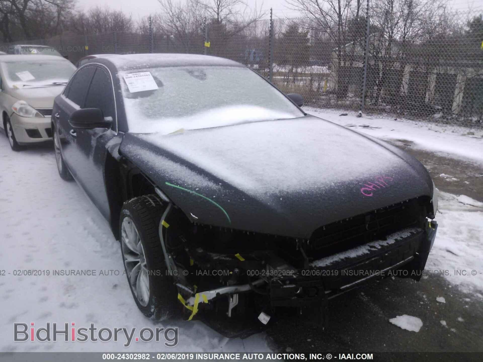 Photo WAURVAFD6CN015454 - AUDI A8 2012