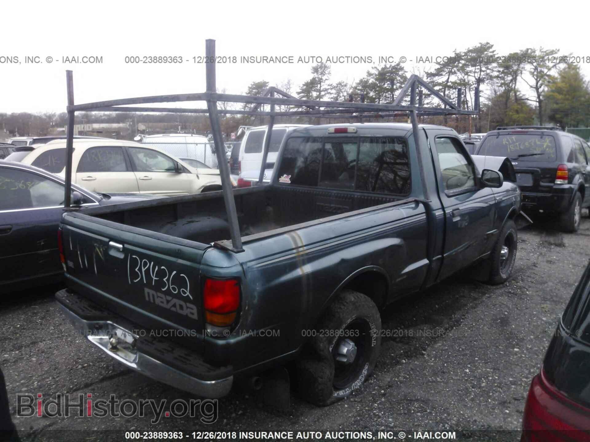 1998 MAZDA B2500 - VIN: 4F4YR12C2WTM19911 - Фото 4