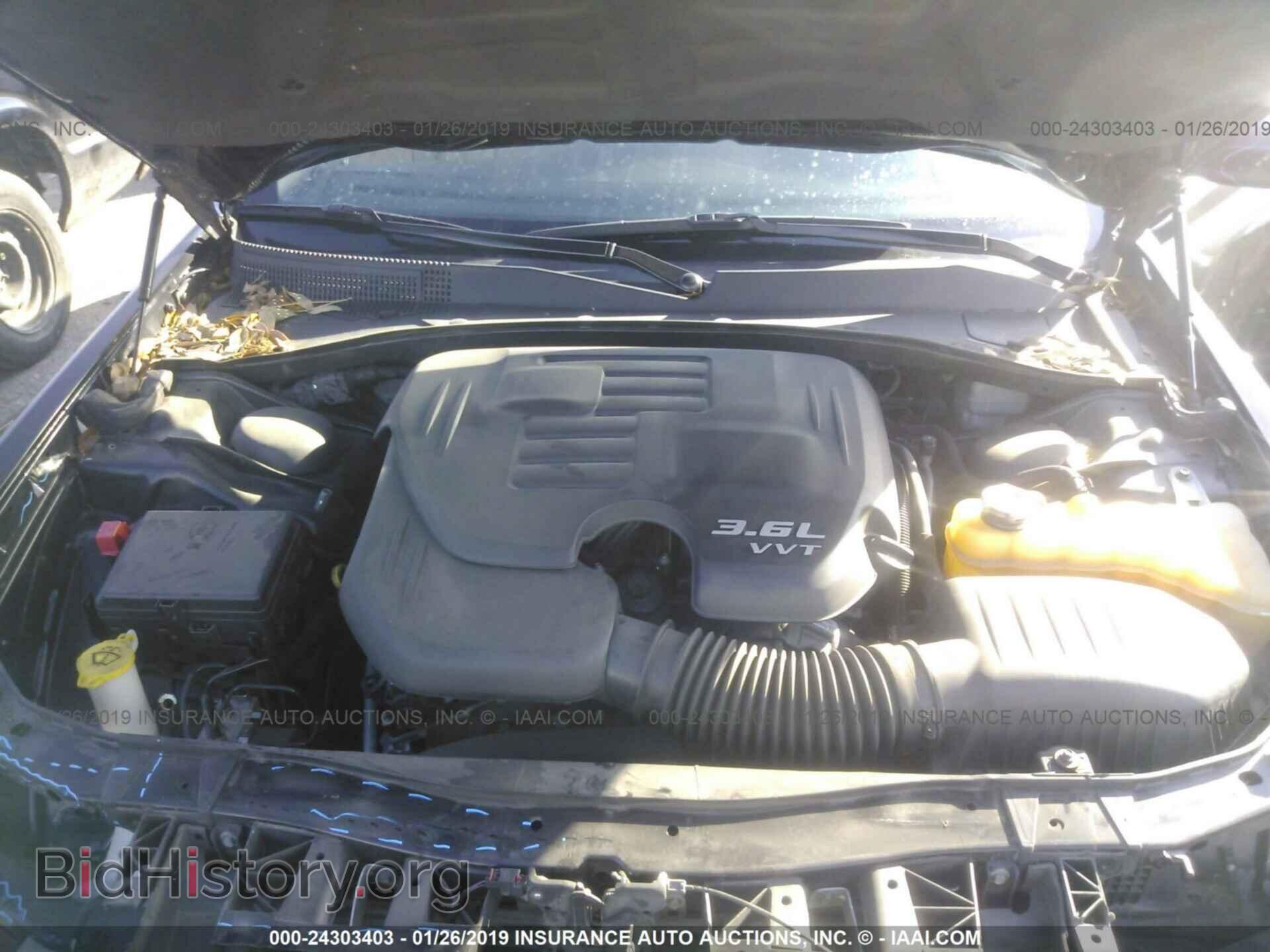 2013 CHRYSLER 300 - VIN: 2C3CCAAG2DH573025 - Photo 10