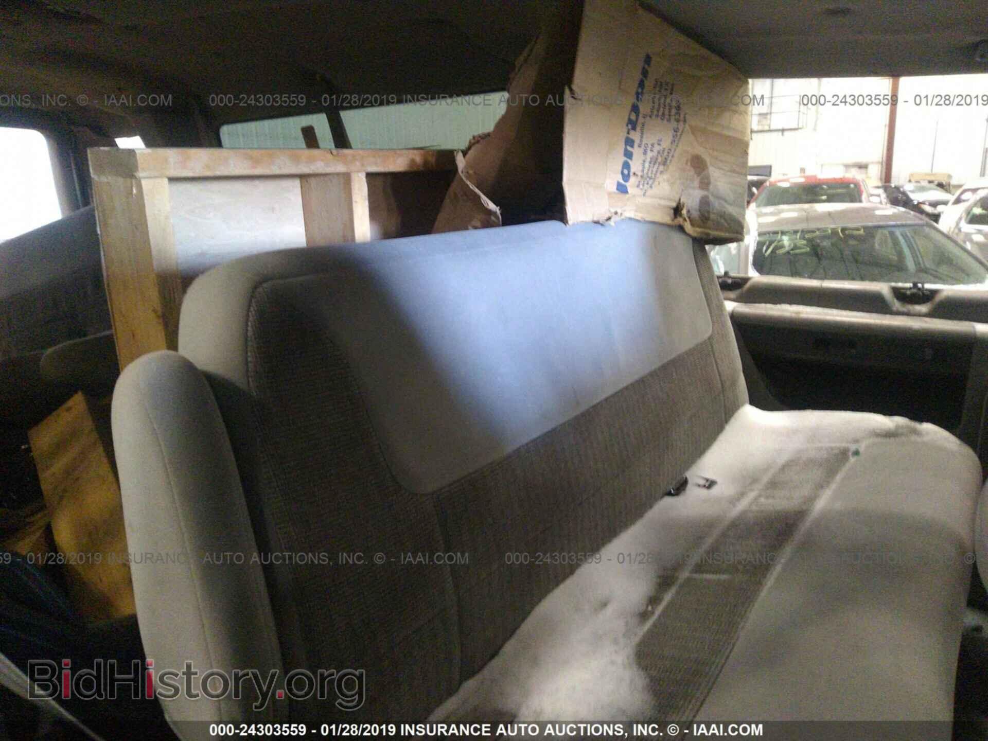 1998 FORD ECONOLINE - VIN: 1FBSS31L1WHA01265 - Фото 8