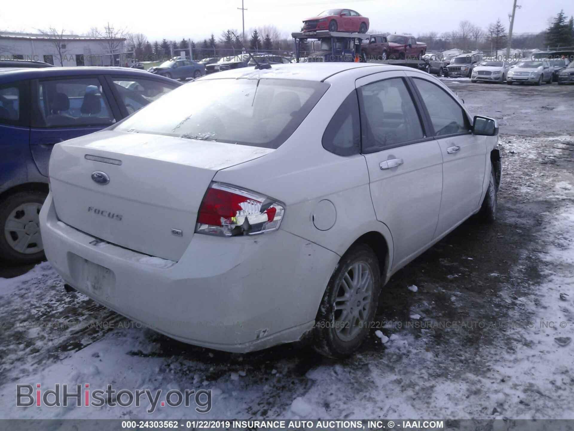 2011 FORD FOCUS - VIN: 1FAHP3FN8BW163455 - Фото 4