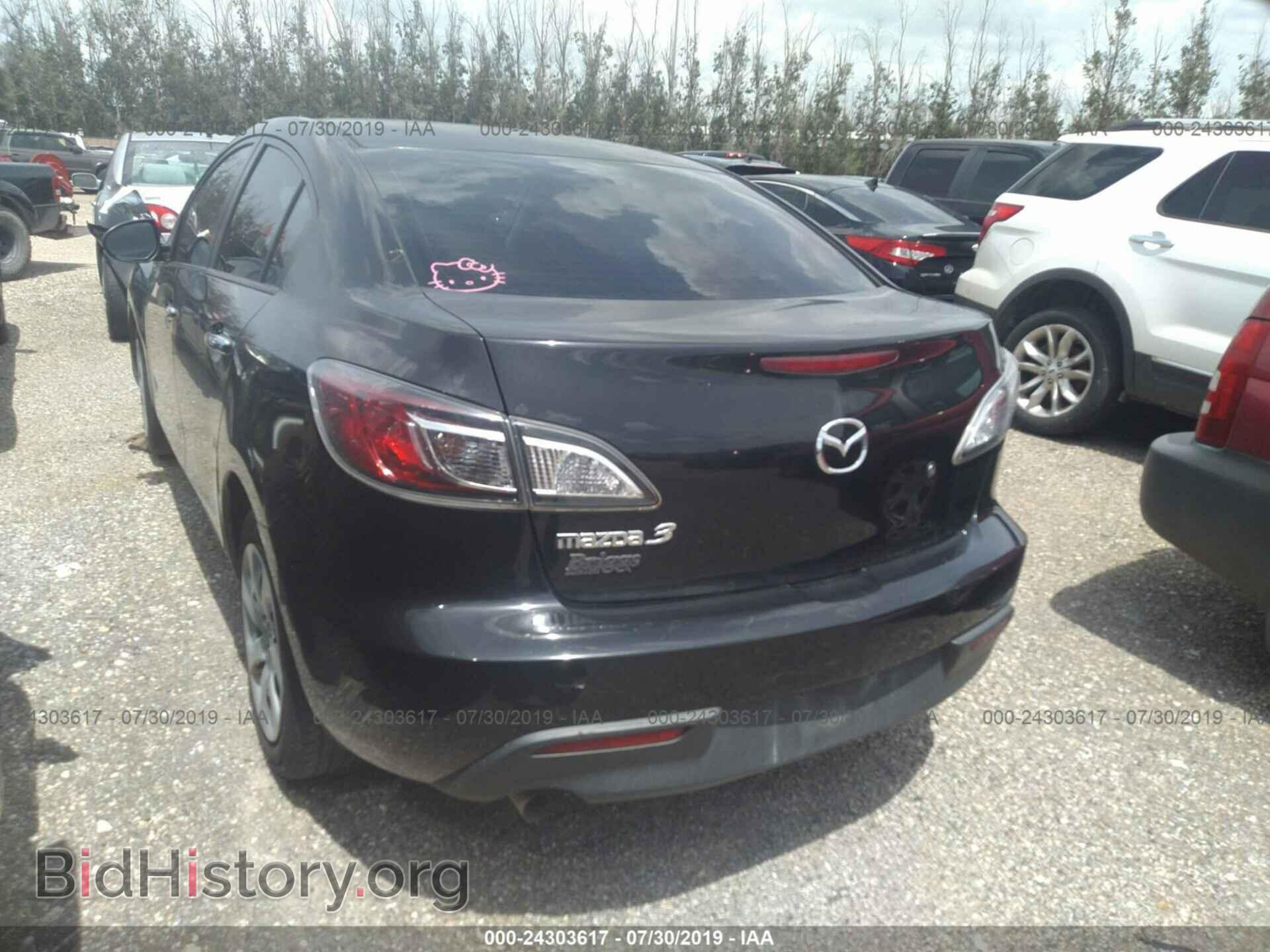 2011 MAZDA 3 - VIN: JM1BL1UF9B1393918 - Фото 3
