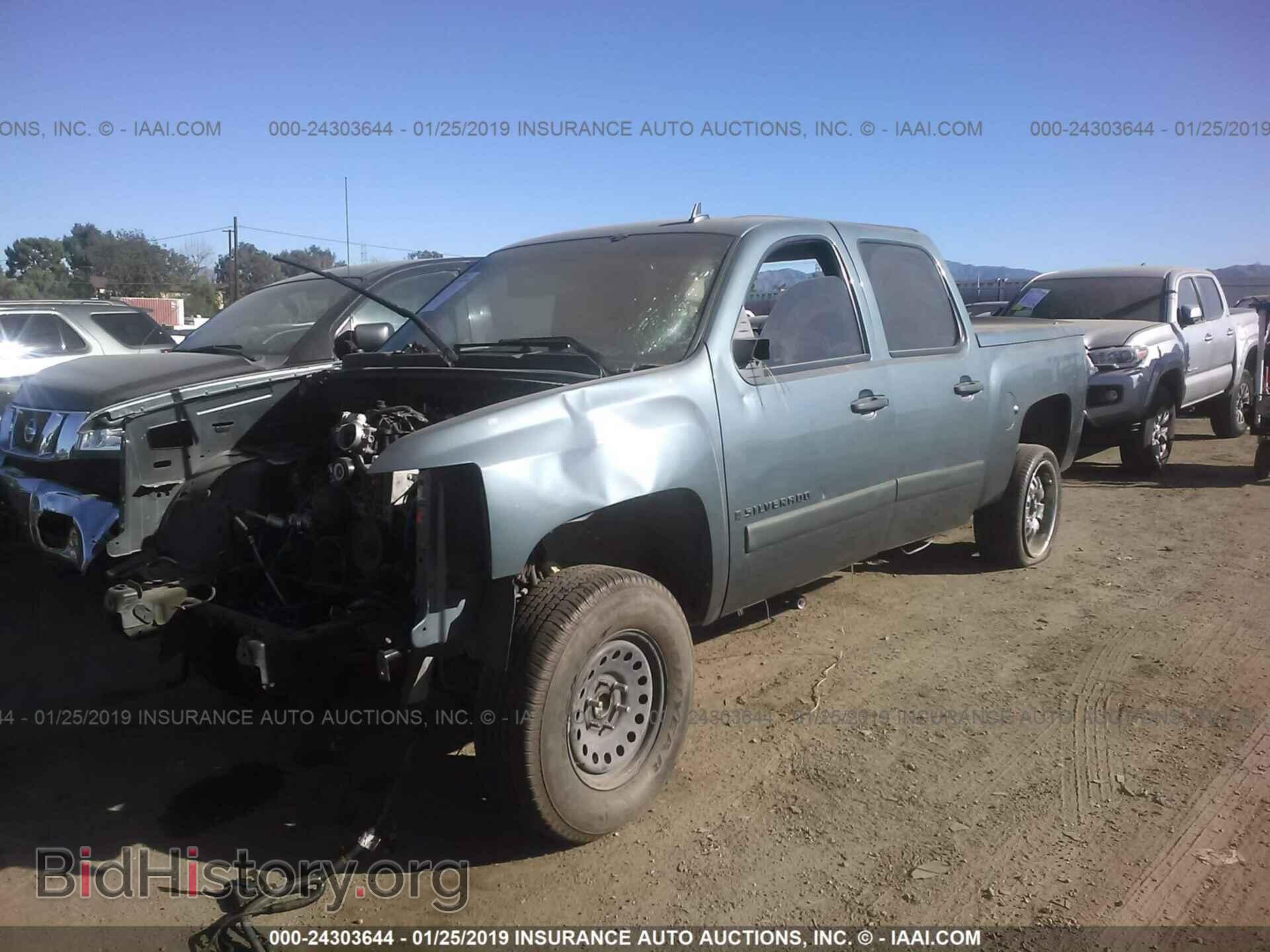2007 CHEVROLET SILVERADO - VIN: 2GCEC13C371719458 - Фото 2