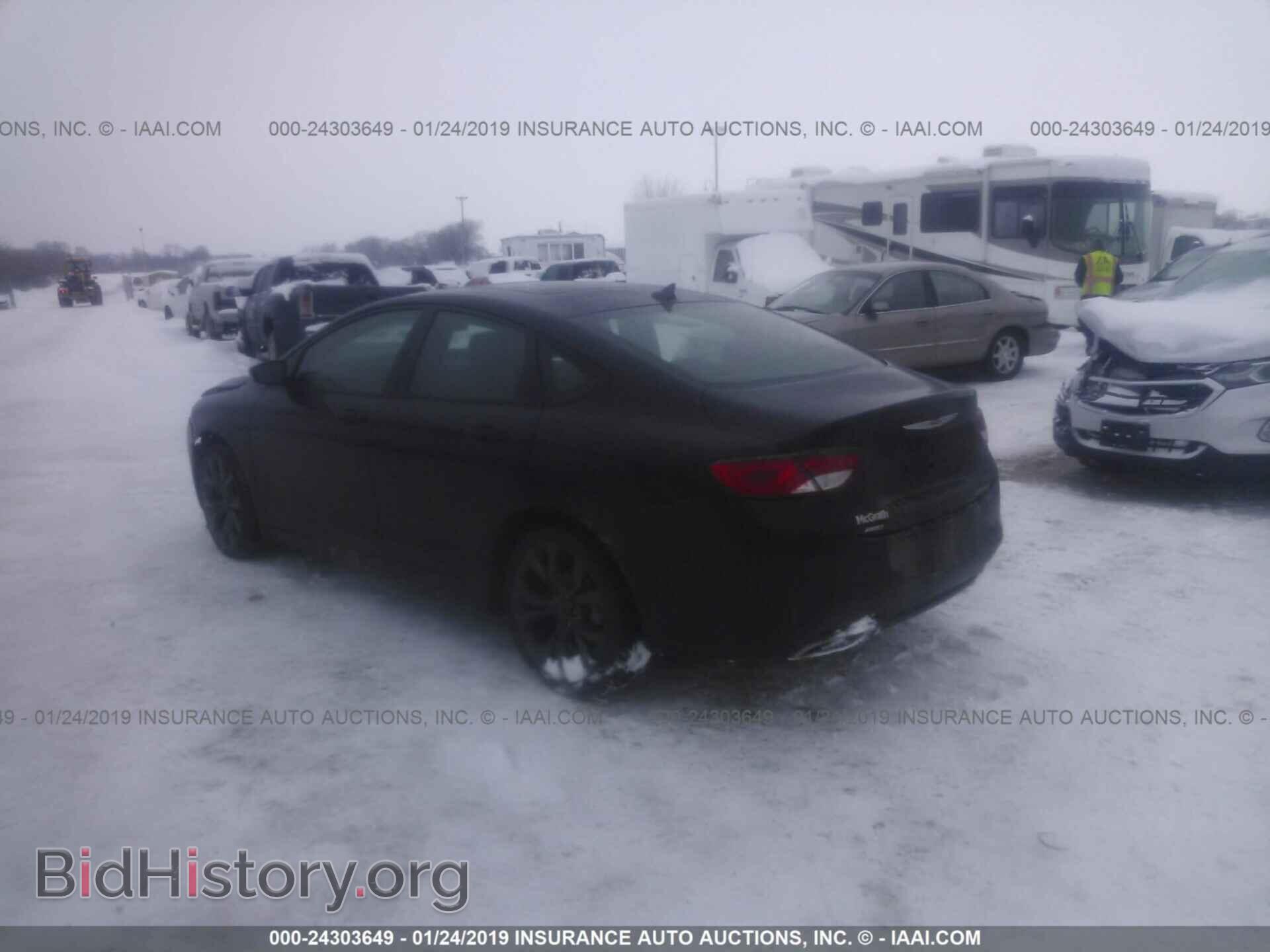 2015 CHRYSLER 200 - VIN: 1C3CCCDG2FN624301 - Photo 3