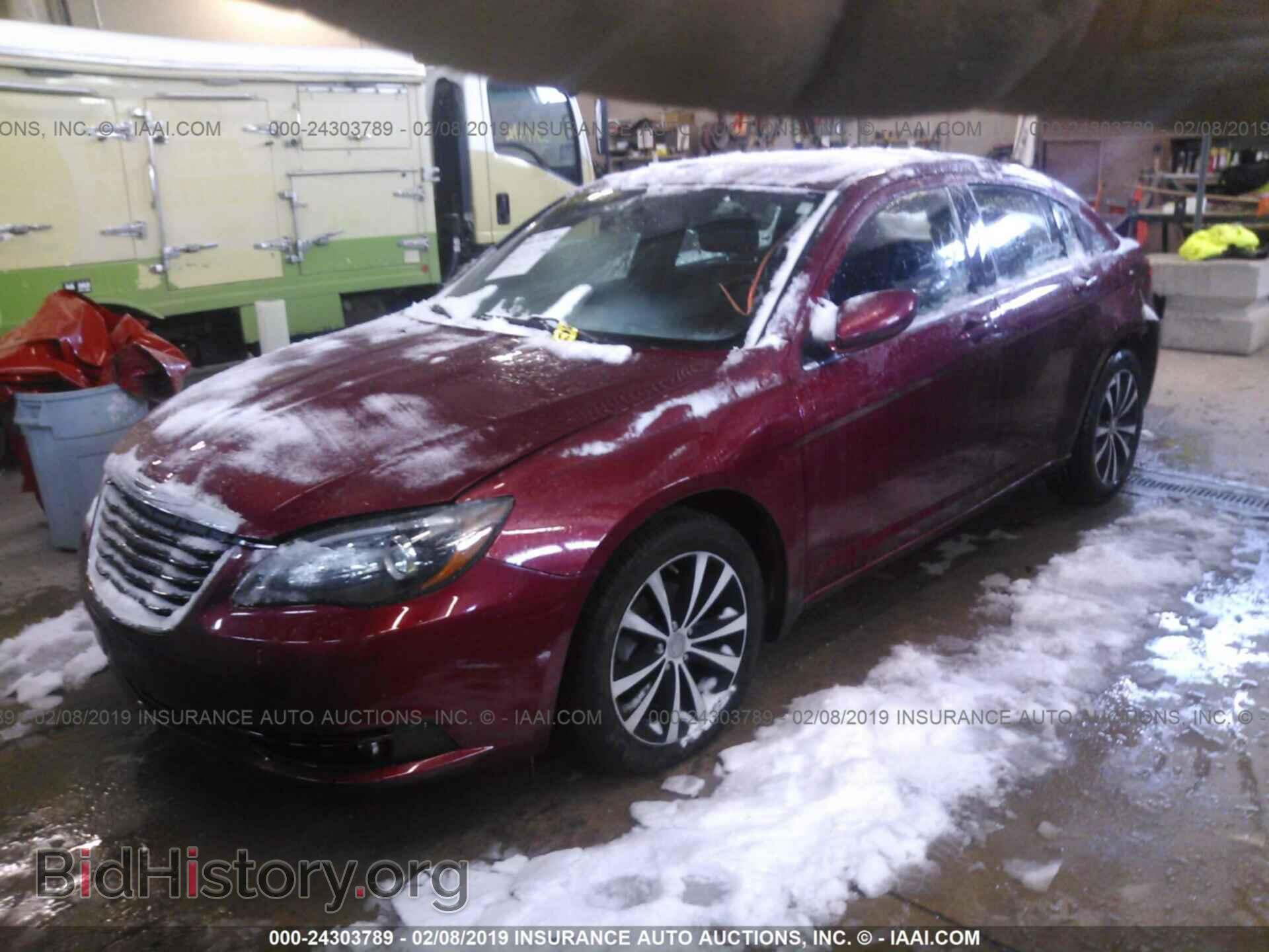 2014 CHRYSLER 200 - VIN: 1C3CCBCG8EN153054 - Фото 2