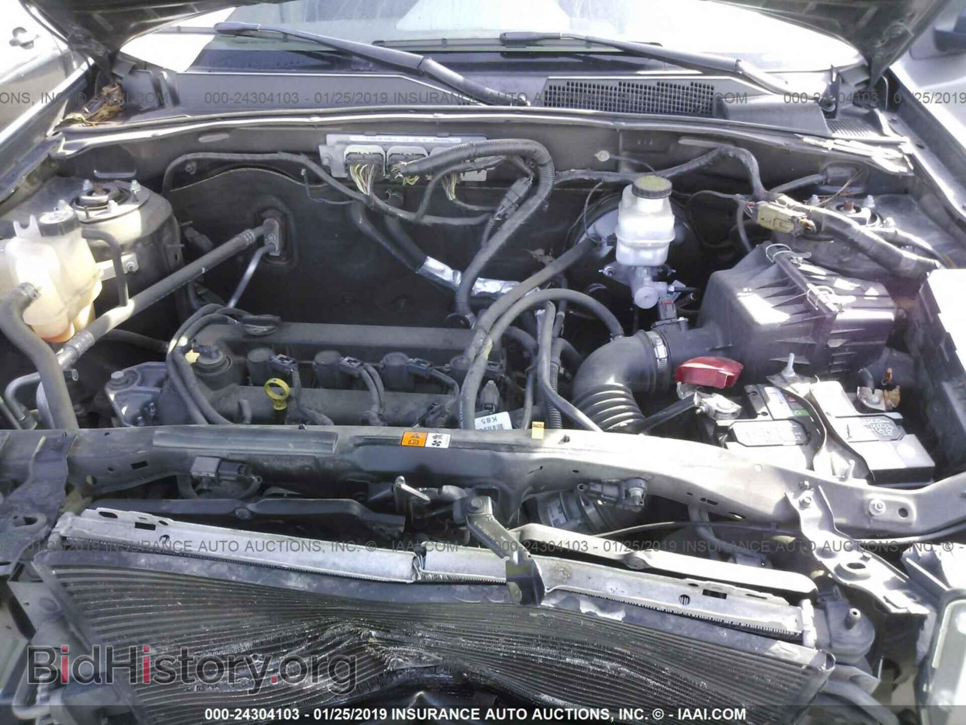 2011 FORD ESCAPE - VIN: 1FMCU0C79BKC62774 - Фото 10