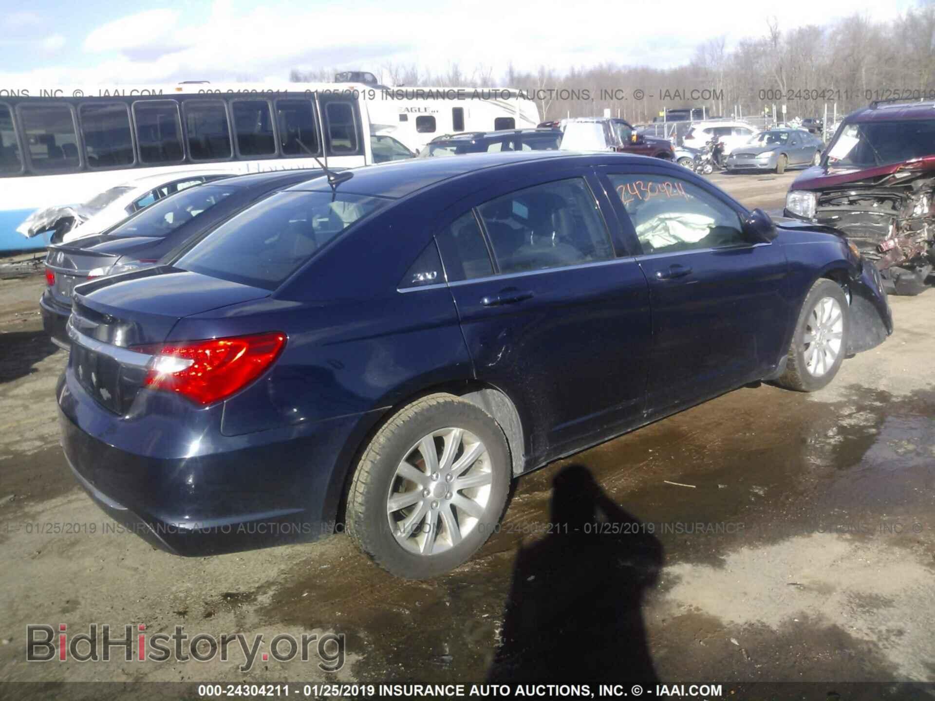2013 CHRYSLER 200 - VIN: 1C3CCBBB5DN764728 - Photo 4