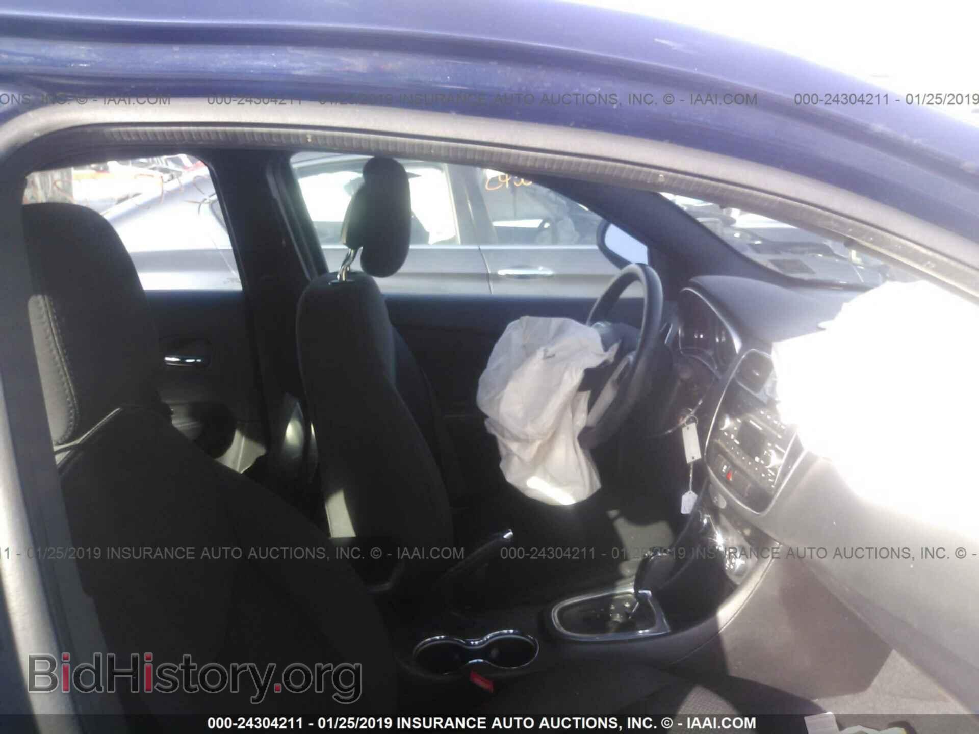 2013 CHRYSLER 200 - VIN: 1C3CCBBB5DN764728 - Photo 5