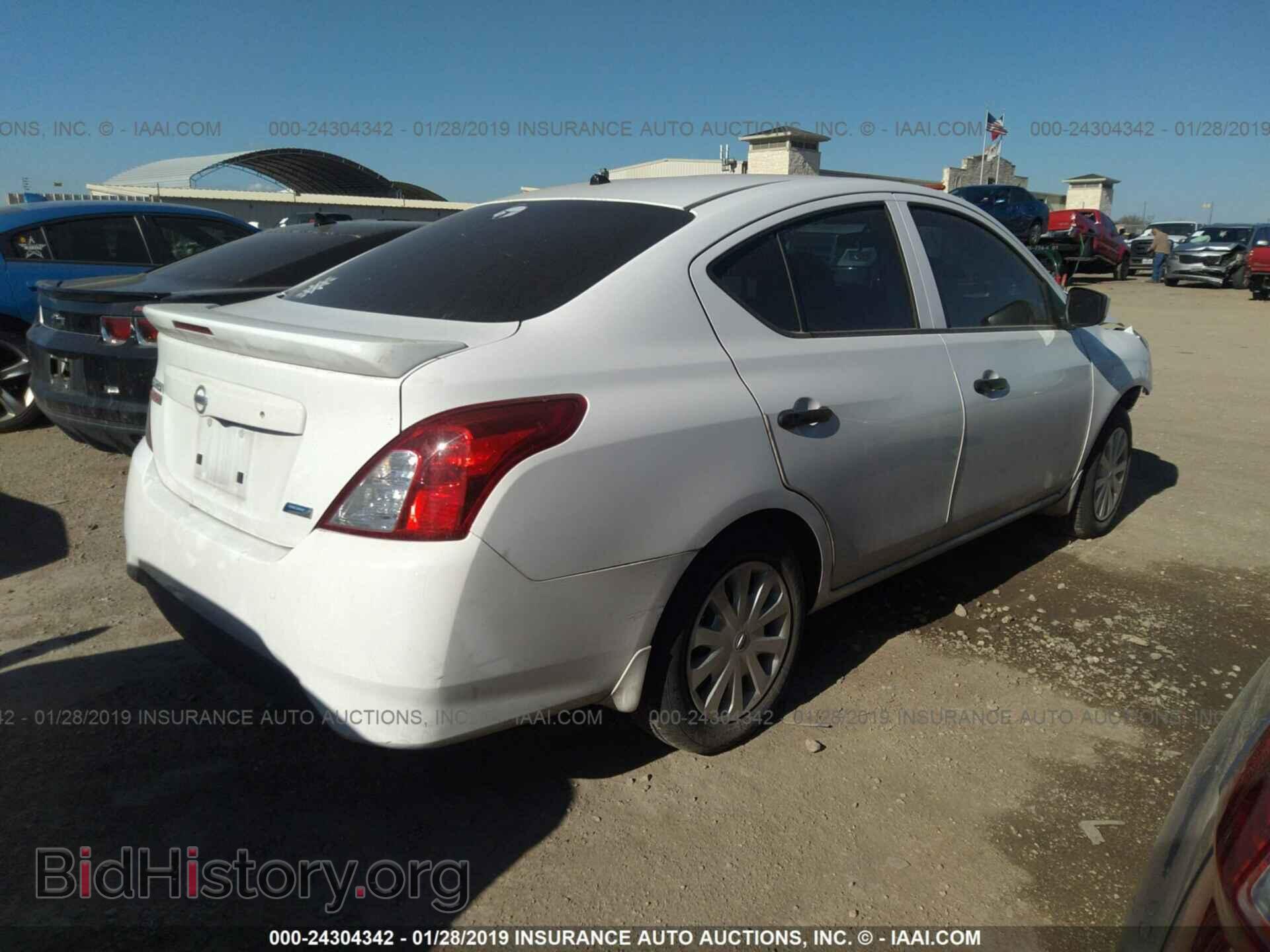 2016 NISSAN VERSA - VIN: 3N1CN7AP1GL854465 - Фото 4