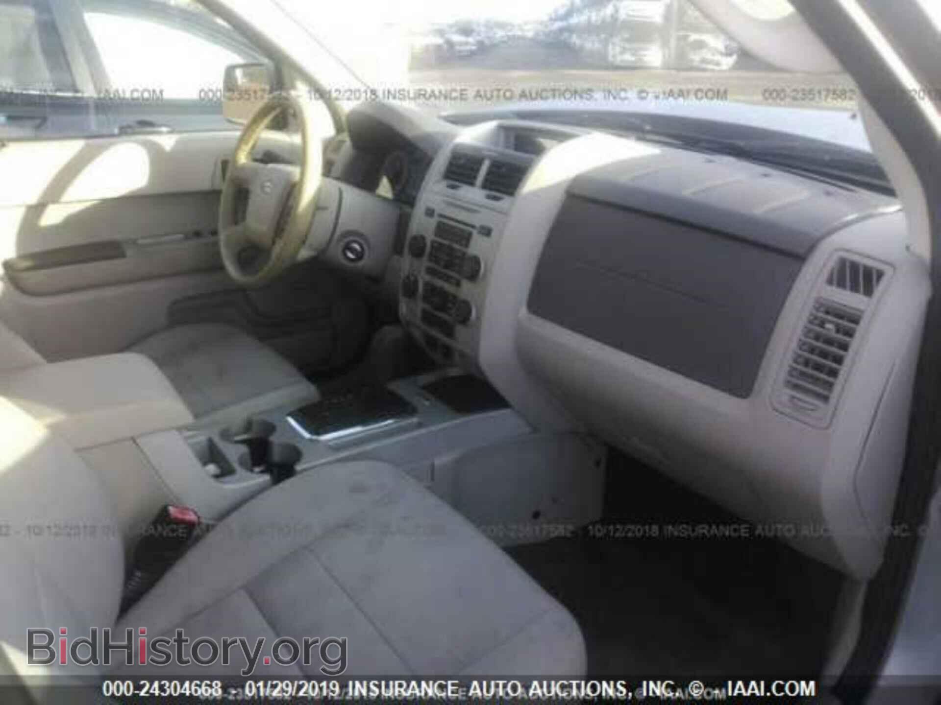 2011 FORD ESCAPE - VIN: 1FMCU0D70BKA41787 - Photo 5