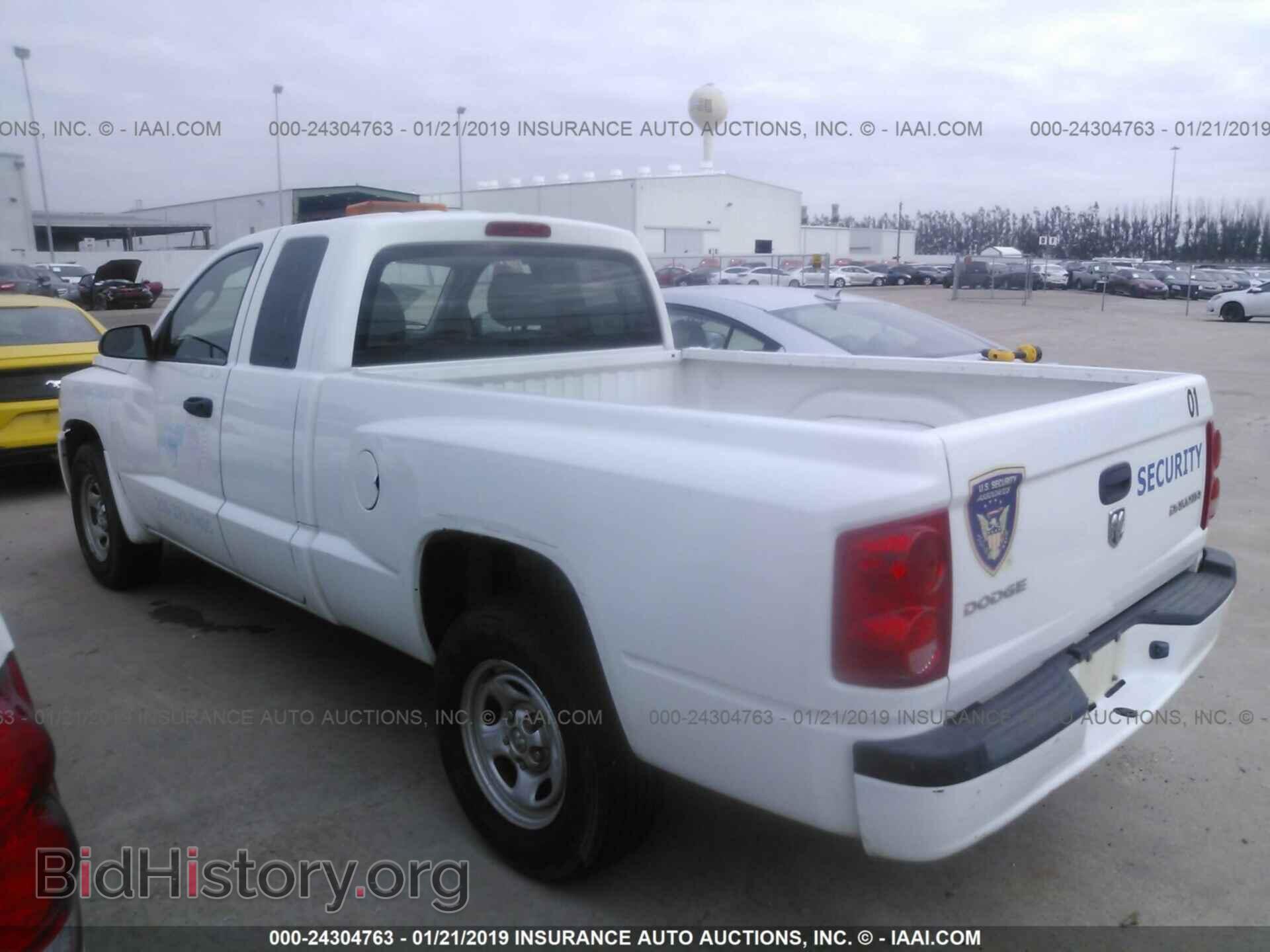 2011 DODGE DAKOTA - VIN: 1D7RE2BK5BS666870 - Фото 3
