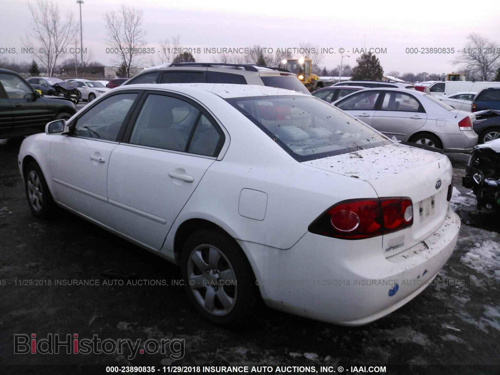 2006 KIA OPTIMA - VIN: KNAGE123565040404 - Photo 3