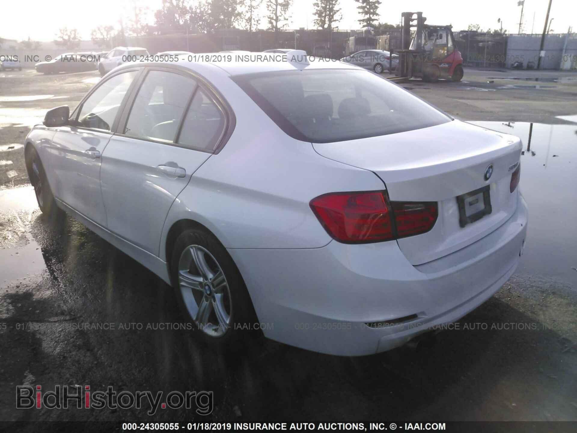 2013 BMW 328 - VIN: WBA3C1C55DF435520 - Фото 3