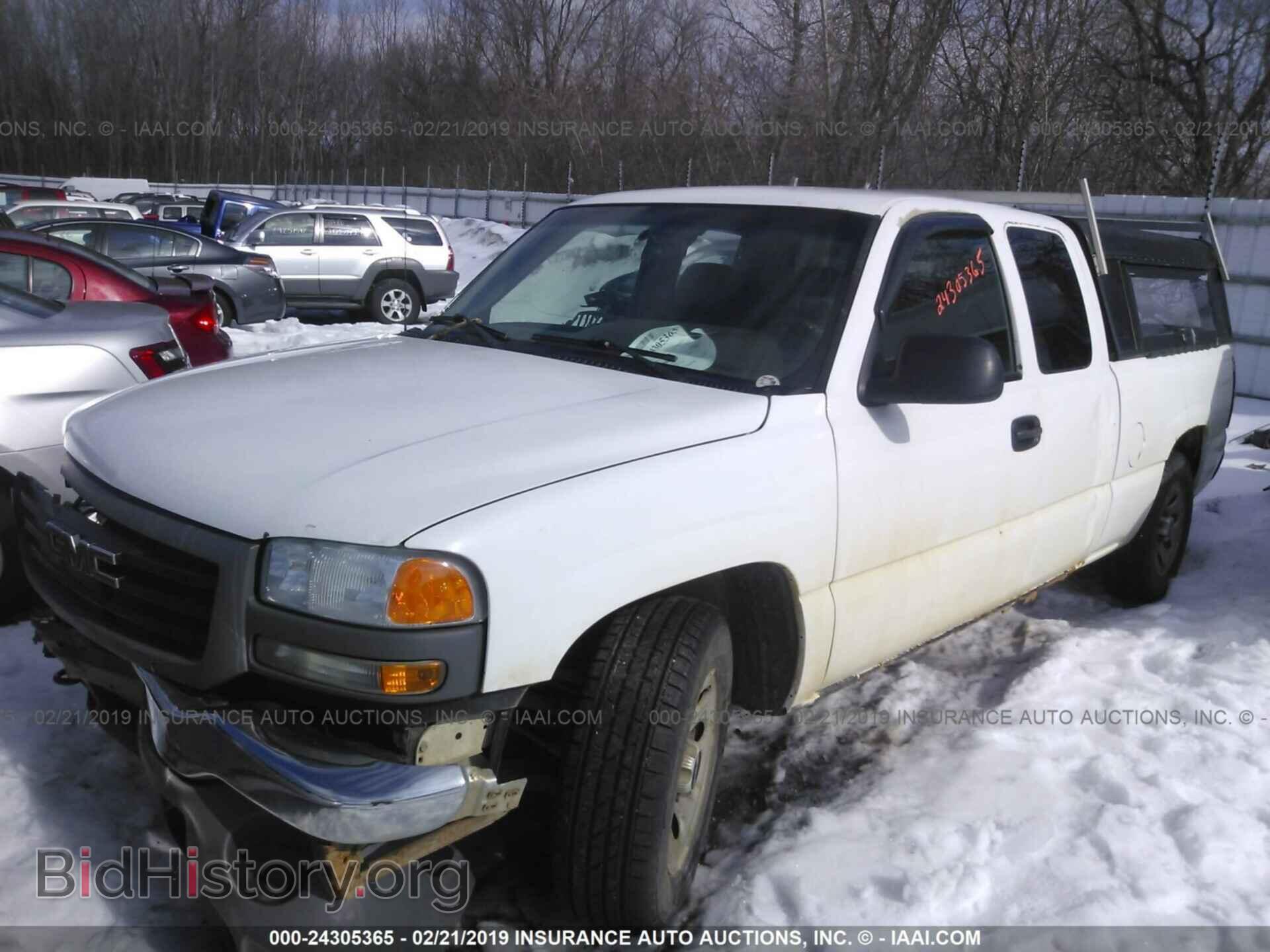 2007 GMC NEW SIERRA - VIN: 1GTEC19X67Z127926 - Фото 2