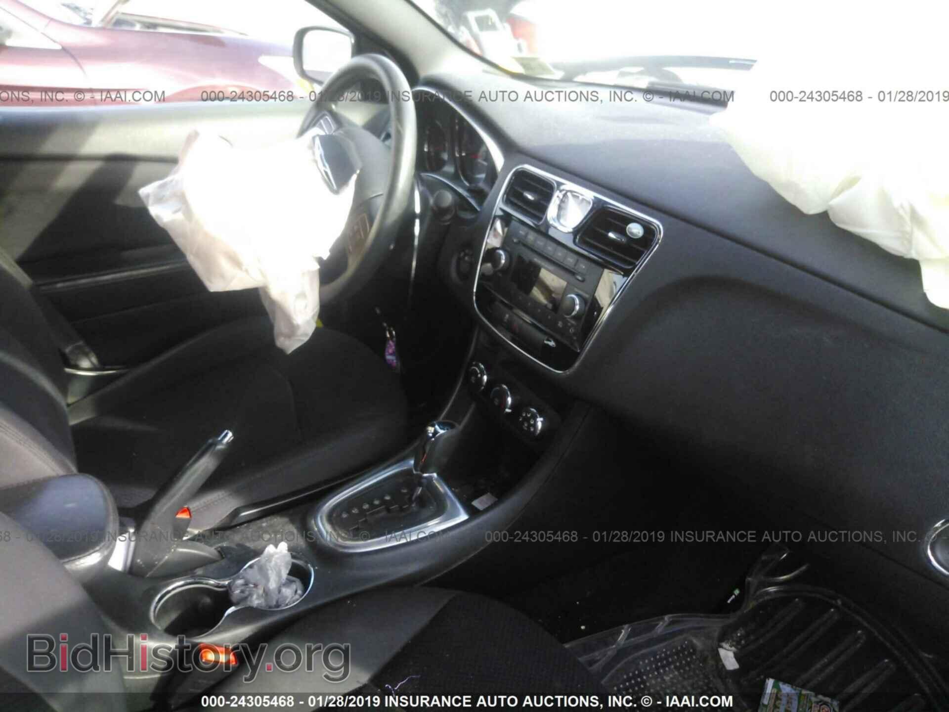 2013 CHRYSLER 200 - VIN: 1C3CCBAB2DN761142 - Фото 5