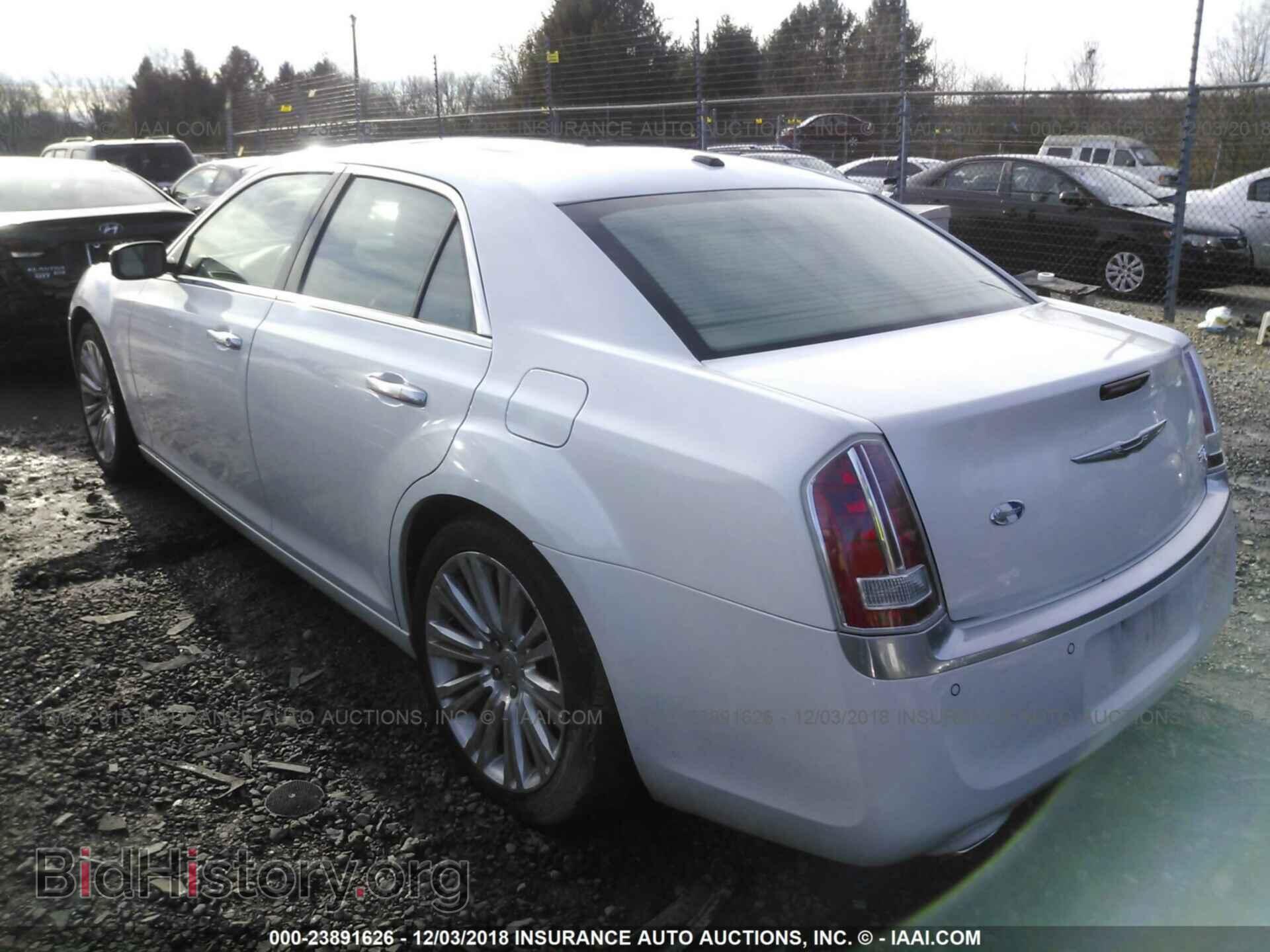 2012 CHRYSLER 300C - VIN: 2C3CCAPT5CH256472 - Photo 3