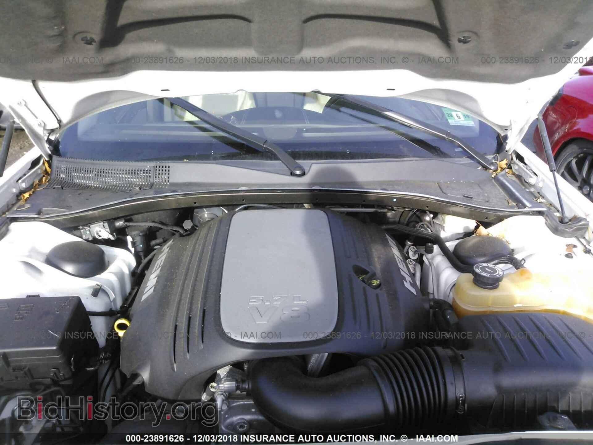 2012 CHRYSLER 300C - VIN: 2C3CCAPT5CH256472 - Photo 10