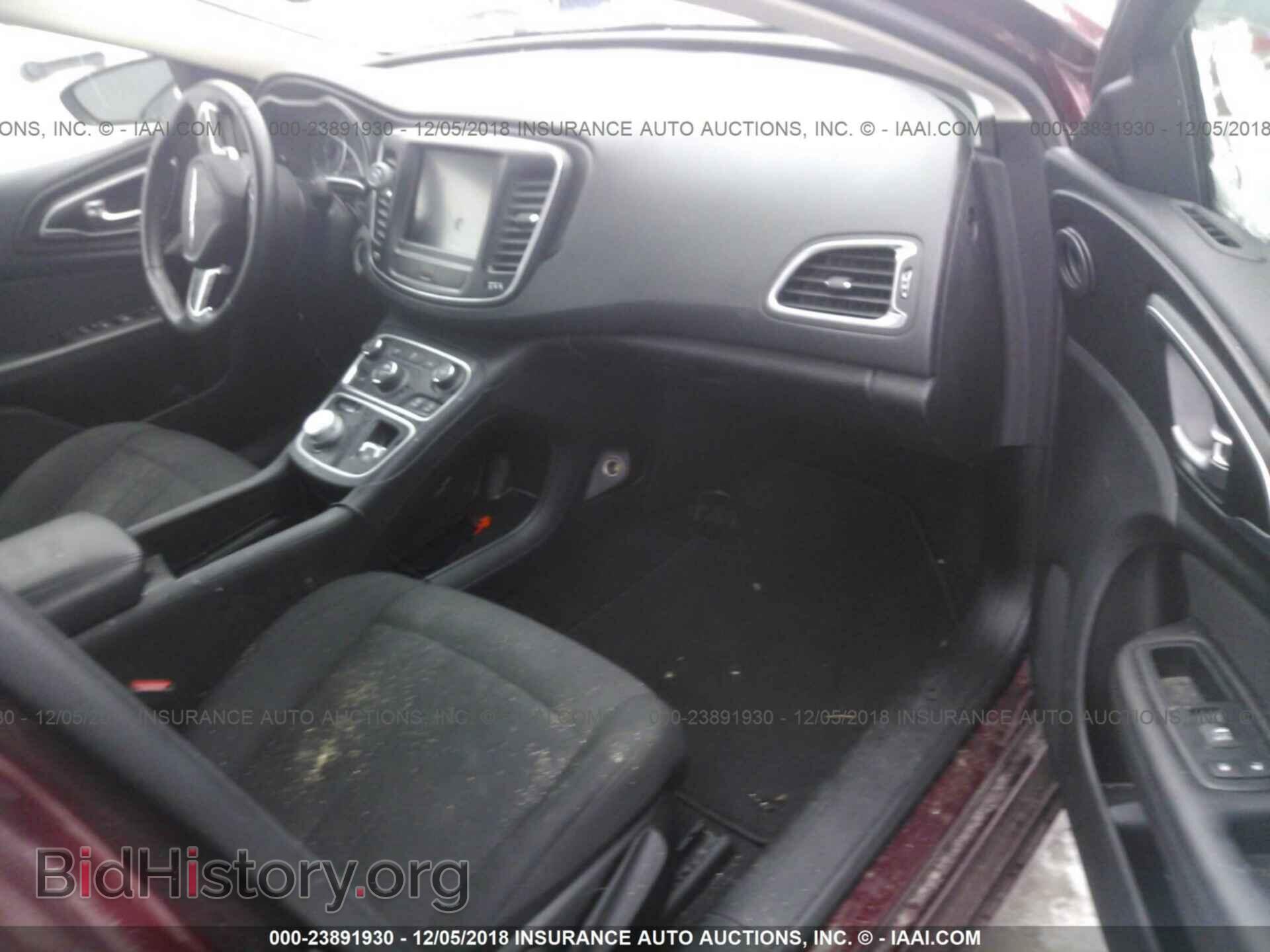 2016 CHRYSLER 200 - VIN: 1C3CCCAB3GN104425 - Фото 5