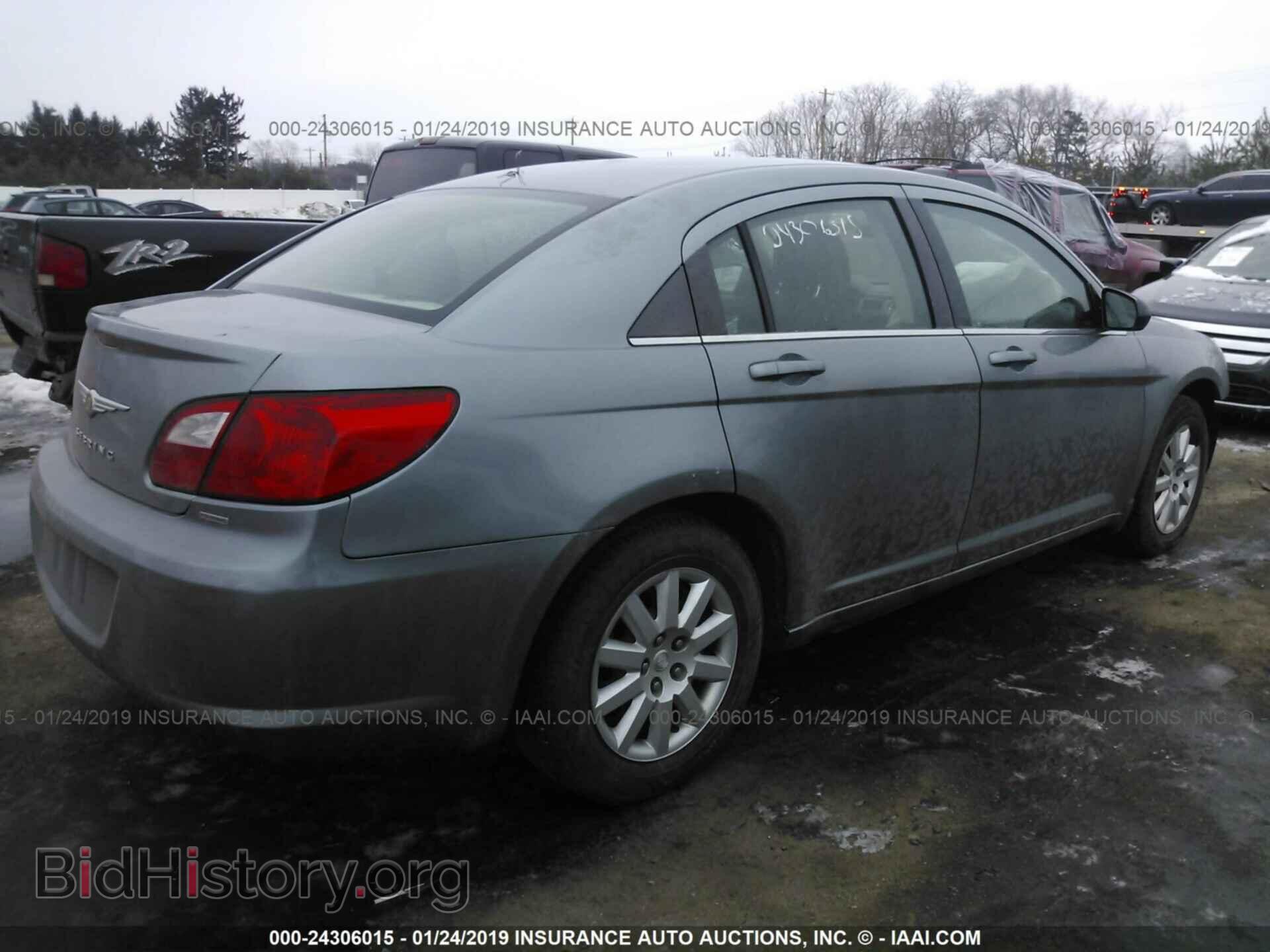 2010 CHRYSLER SEBRING - VIN: 1C3CC4FB5AN207190 - Фото 4