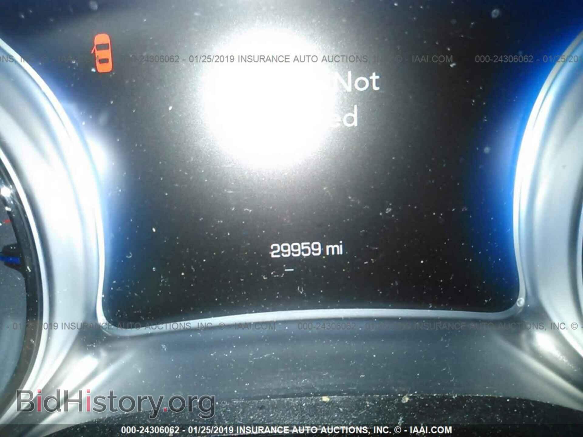 2016 CHRYSLER 300 - VIN: 2C3CCAGG4GH321191 - Фото 7