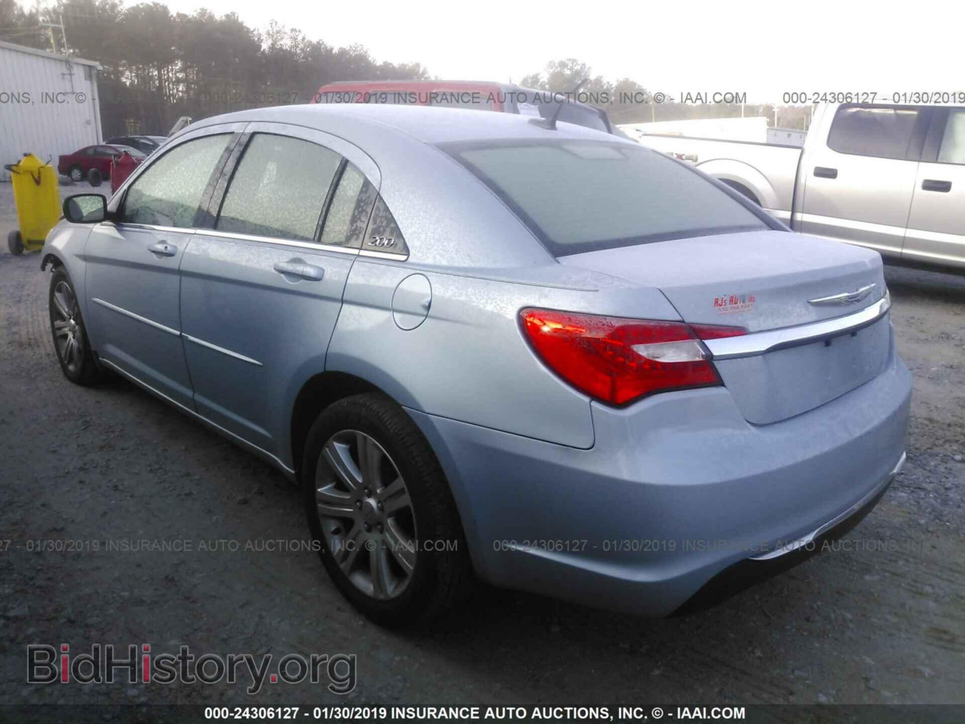 2013 CHRYSLER 200 - VIN: 1C3CCBBB2DN718614 - Photo 3