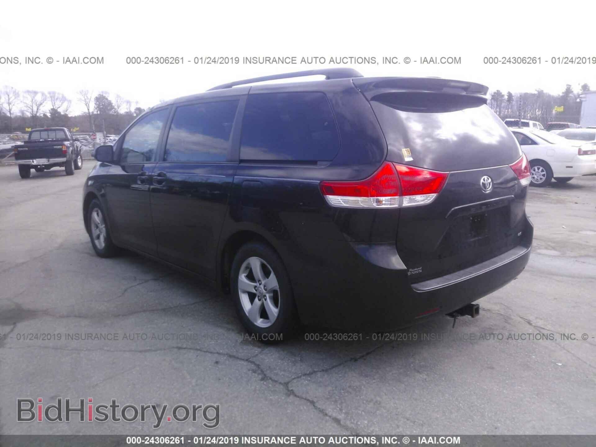 2011 TOYOTA SIENNA - VIN: 5TDKK3DC2BS069216 - Фото 3