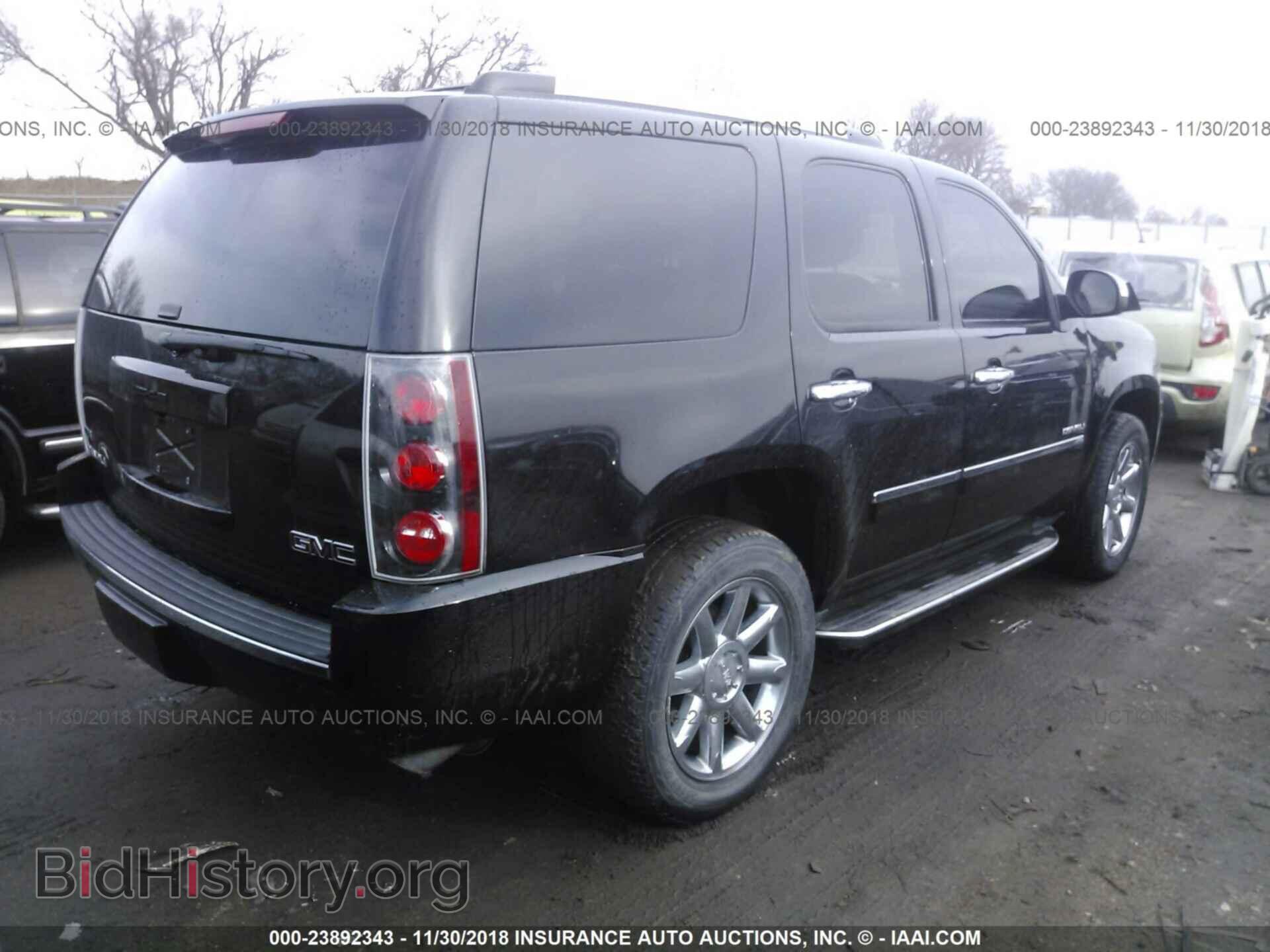 2010 GMC YUKON - VIN: 1GKUKEEF4AR268802 - Photo 4