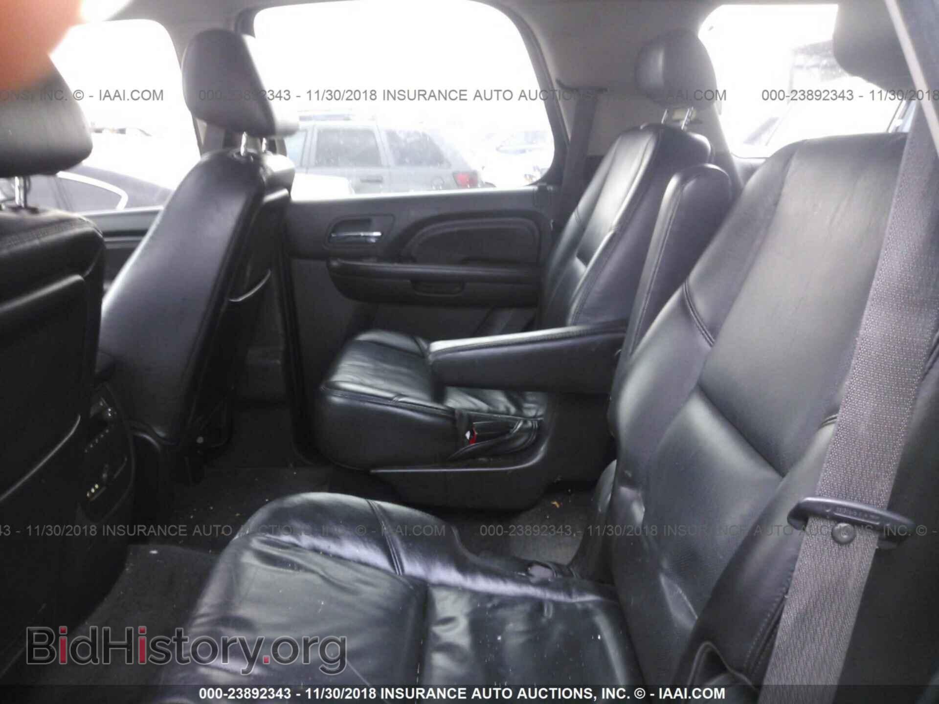 2010 GMC YUKON - VIN: 1GKUKEEF4AR268802 - Photo 8