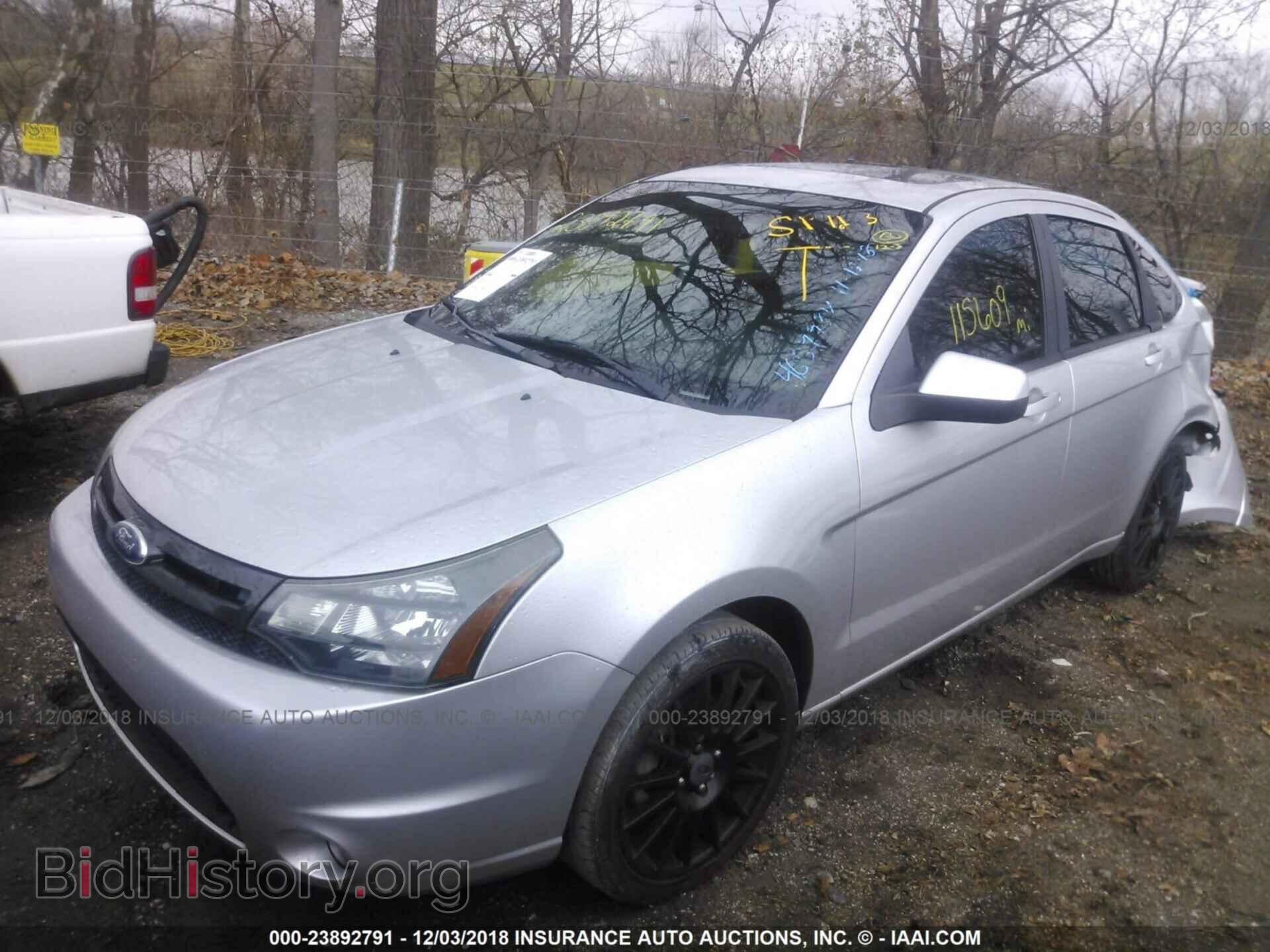 2011 FORD FOCUS - VIN: 1FAHP3GNXBW177310 - Фото 2