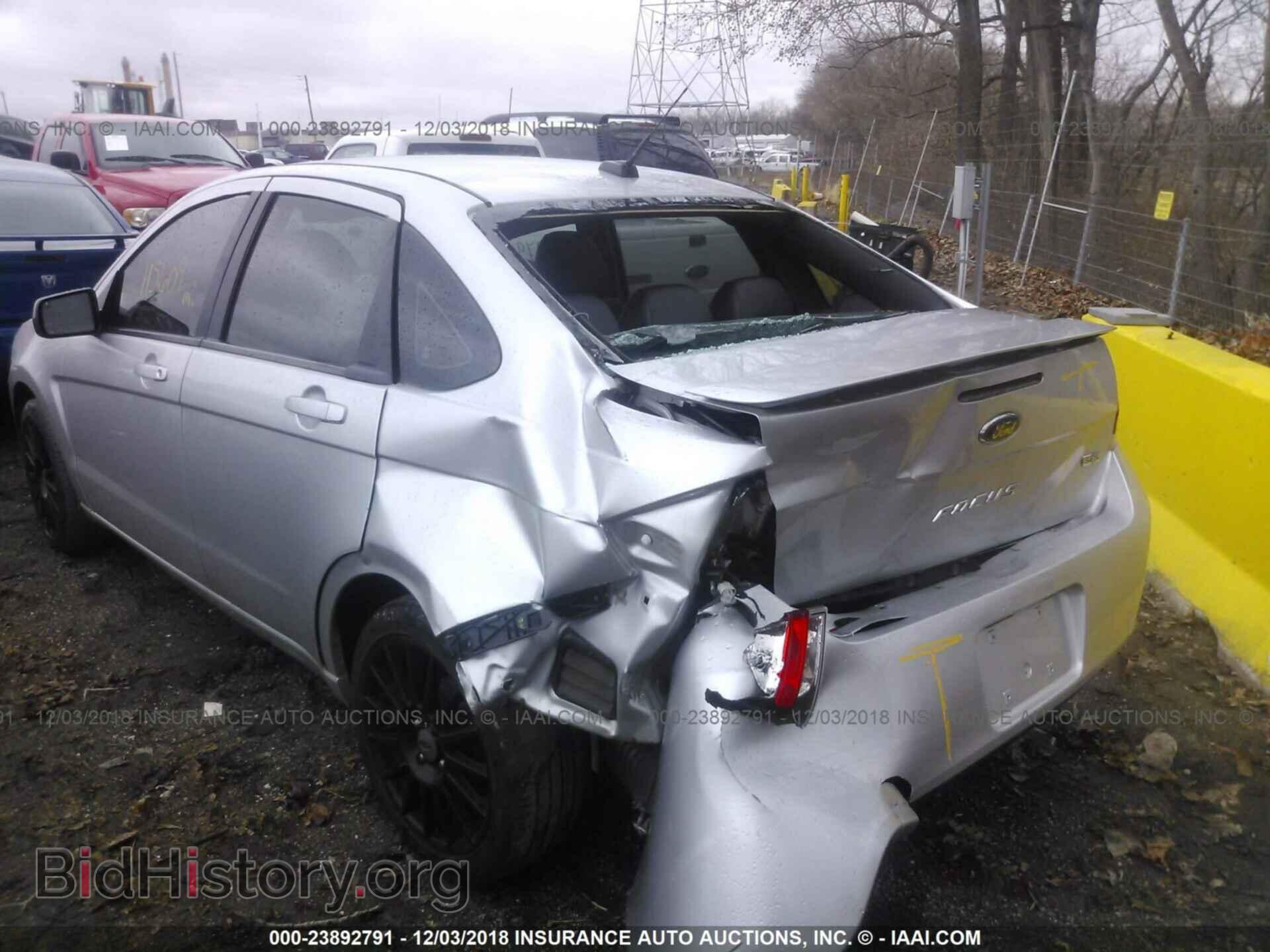 2011 FORD FOCUS - VIN: 1FAHP3GNXBW177310 - Фото 3