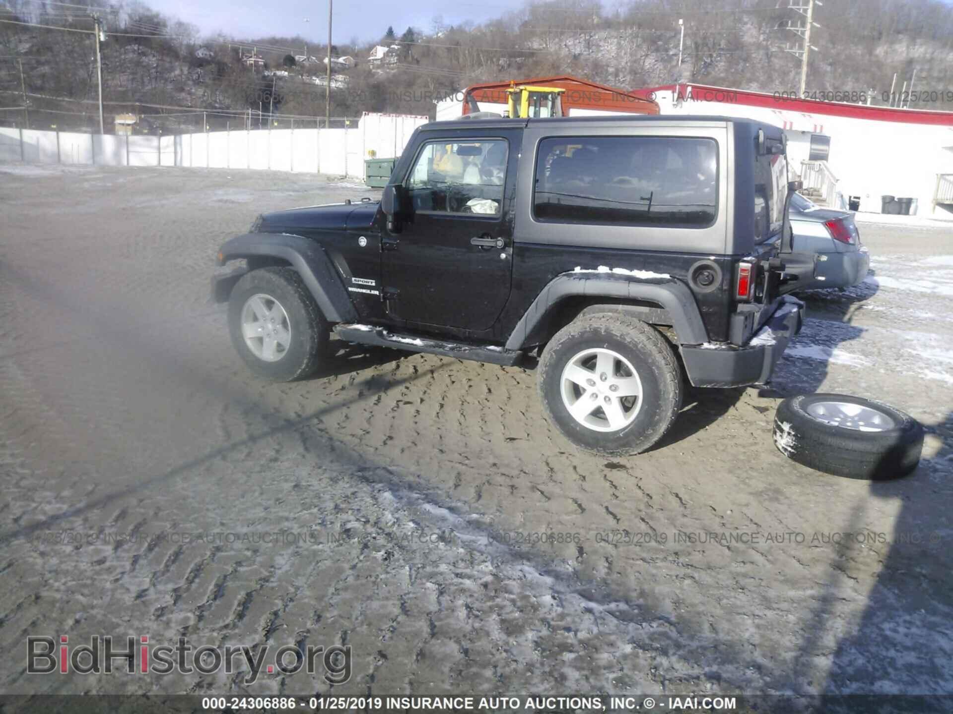 2012 JEEP WRANGLER - VIN: 1C4AJWAG1CL185422 - Фото 3