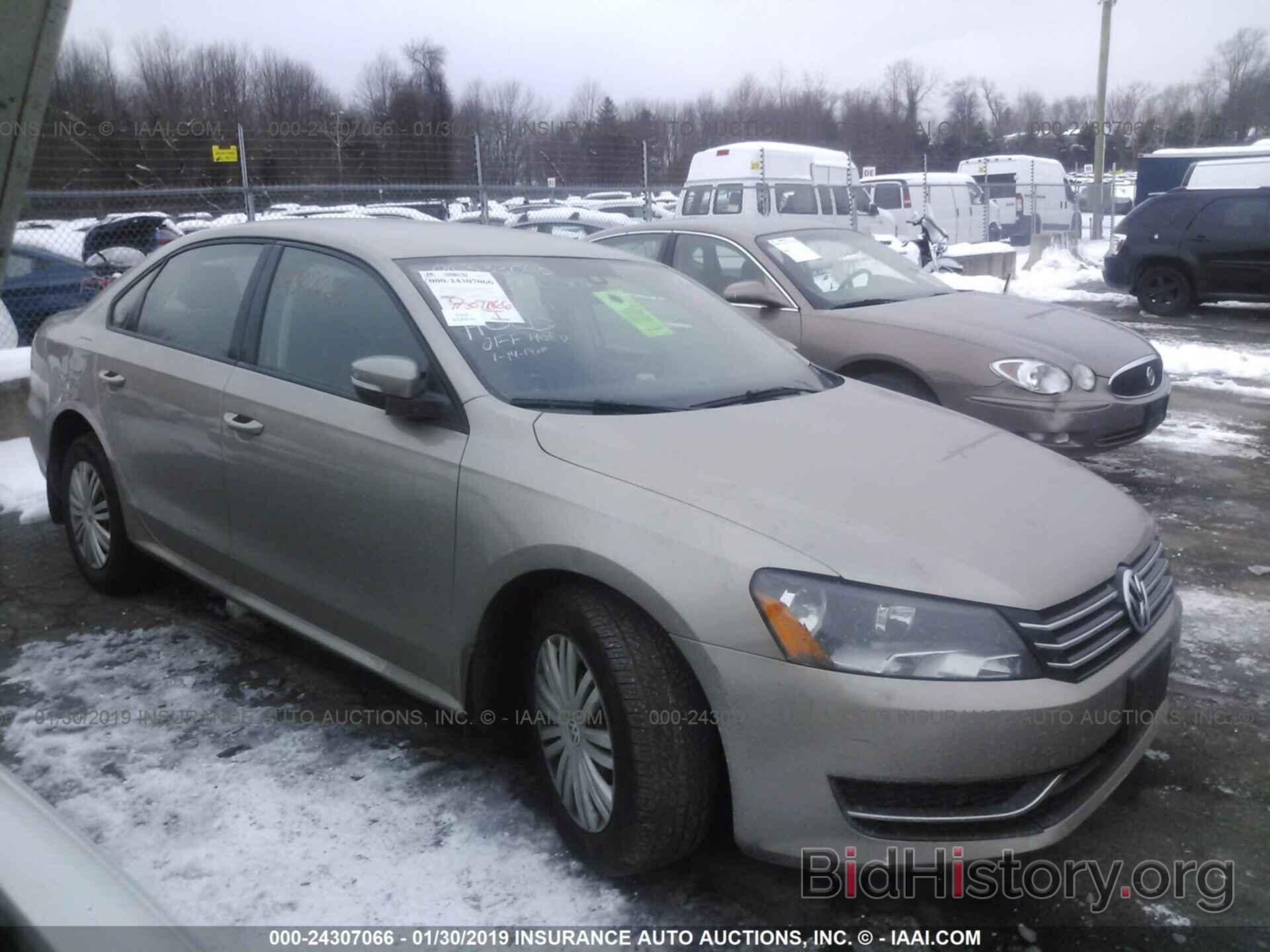 Photo 1VWAT7A30FC038345 - VOLKSWAGEN PASSAT 2015